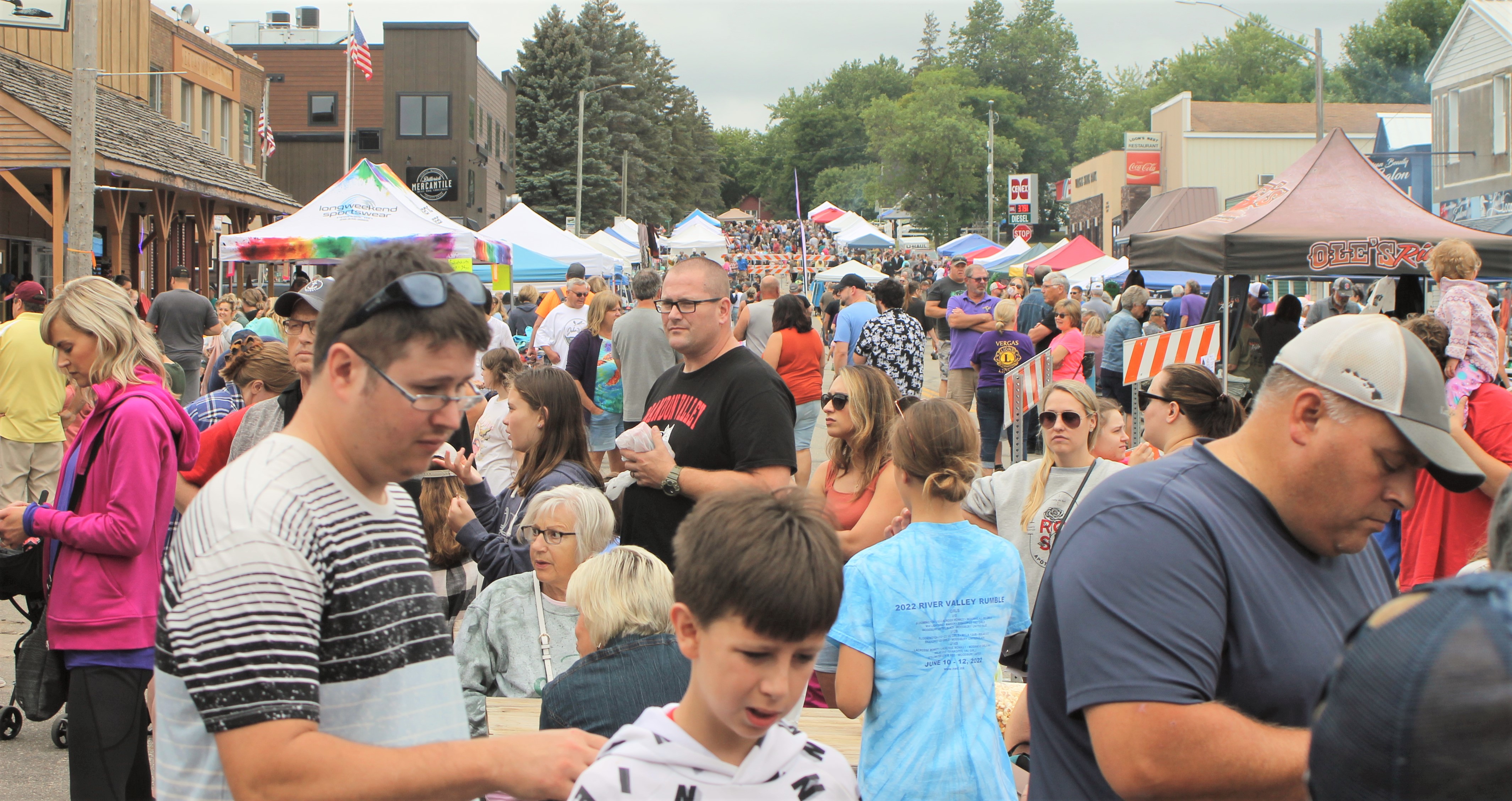 Looney Days visitors keep businesses busy - Vimarsana News