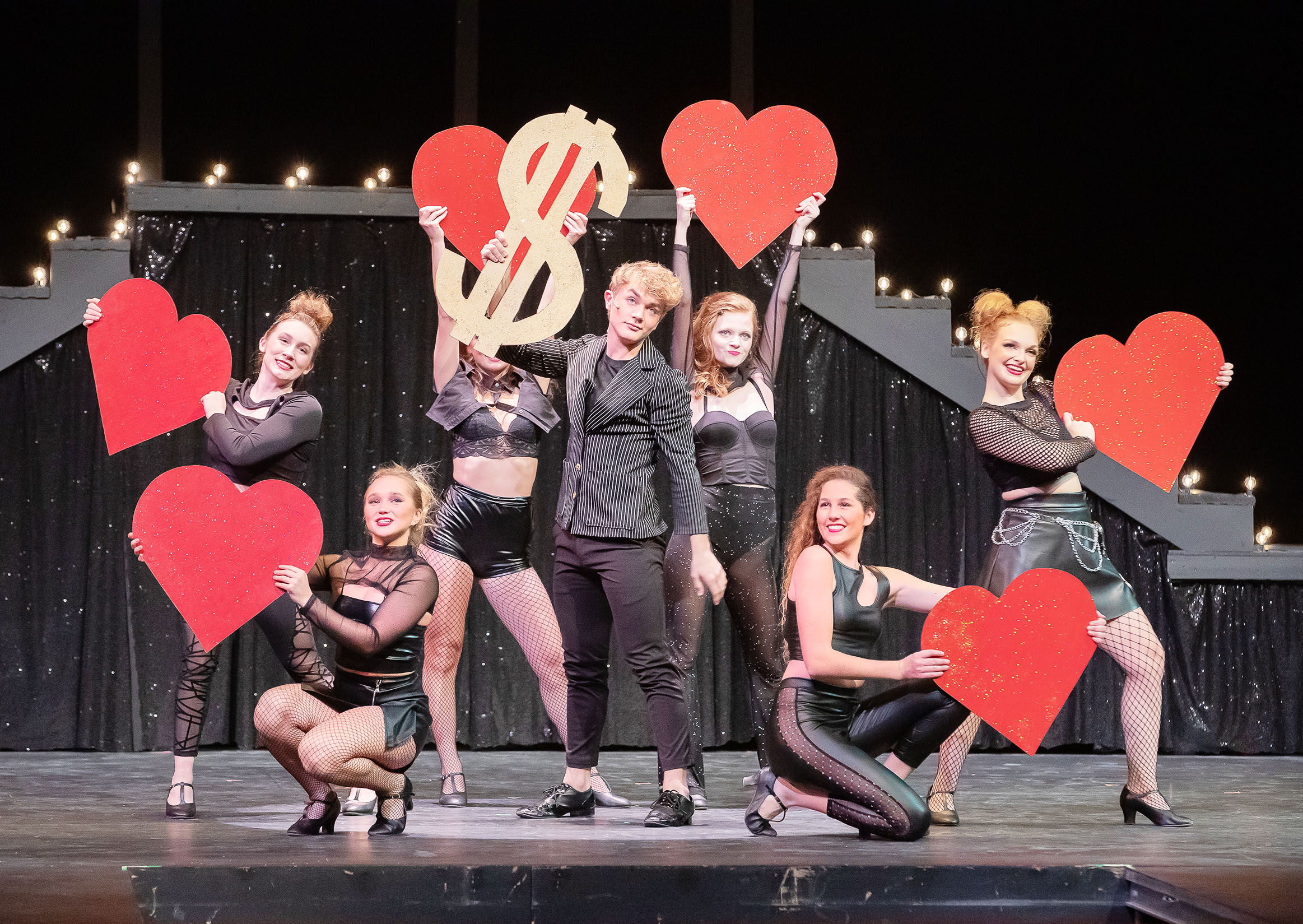 'Chicago: Teen Edition' wins 11 awards from Hennepin Theatre Trust's Spotlight Education program - Vimarsana News