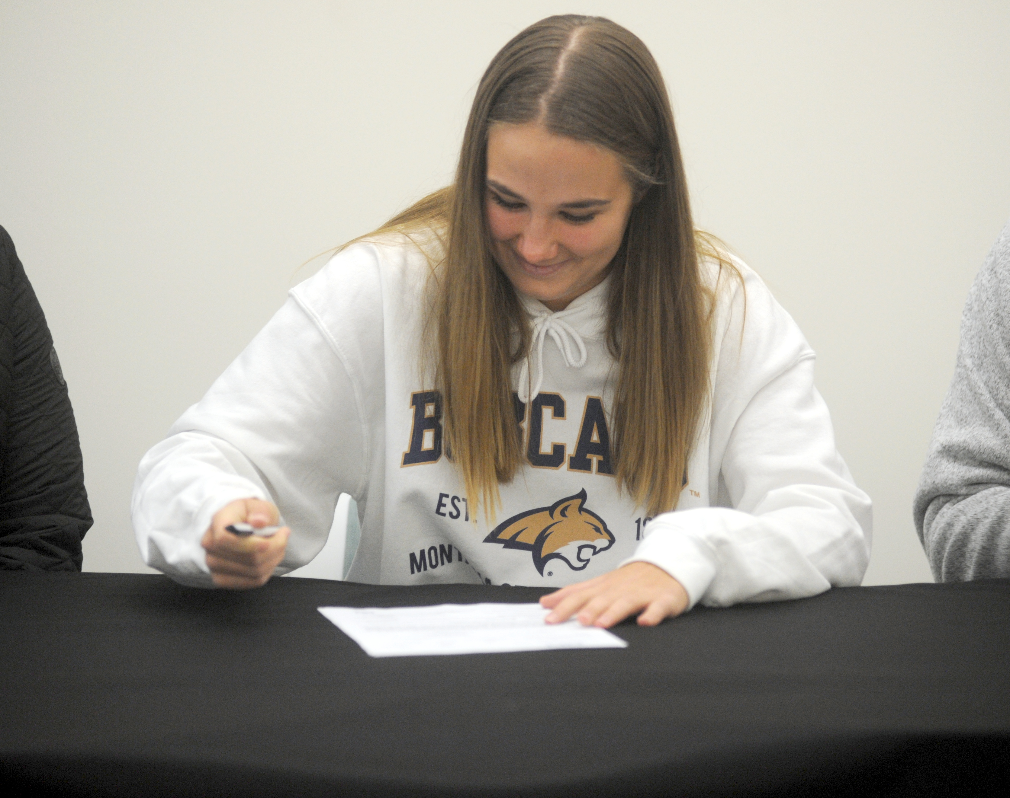 Golf: Alexandria's Hannah Boraas selects Montana State as her college choice - Vimarsana News