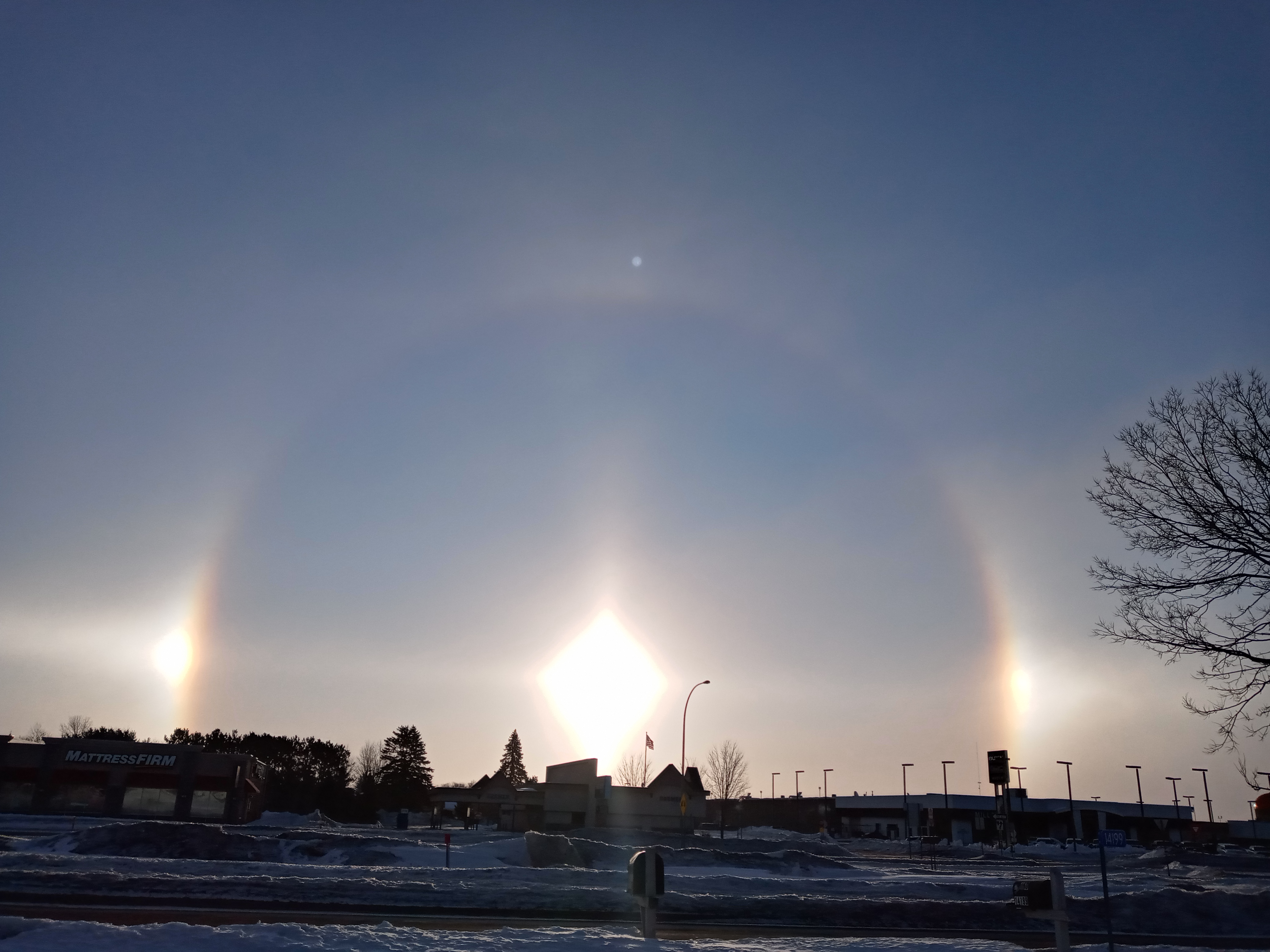 Sundogs at sunrise - Vimarsana News