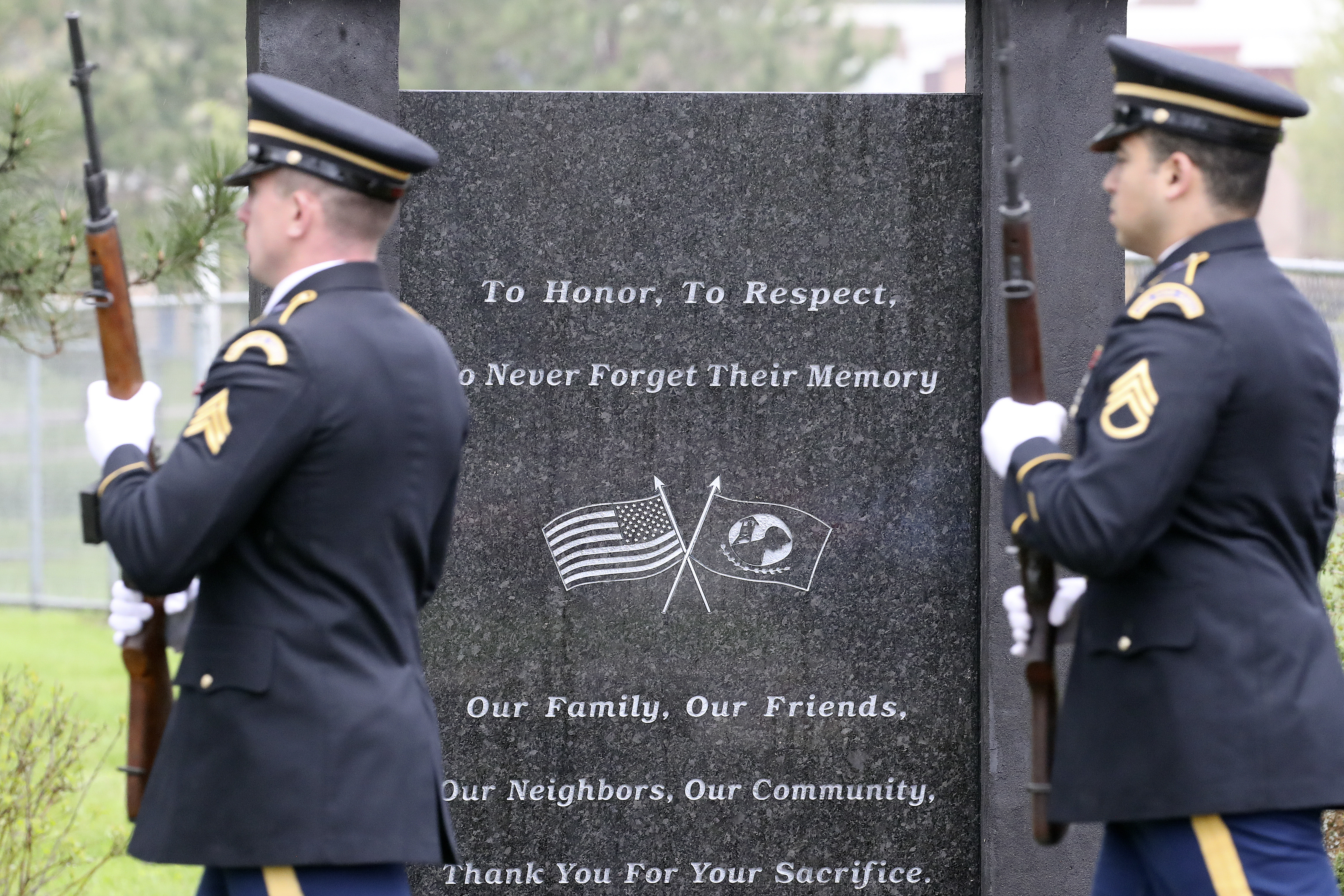 Gary-New Duluth remembers neighbors who died in war - Vimarsana News
