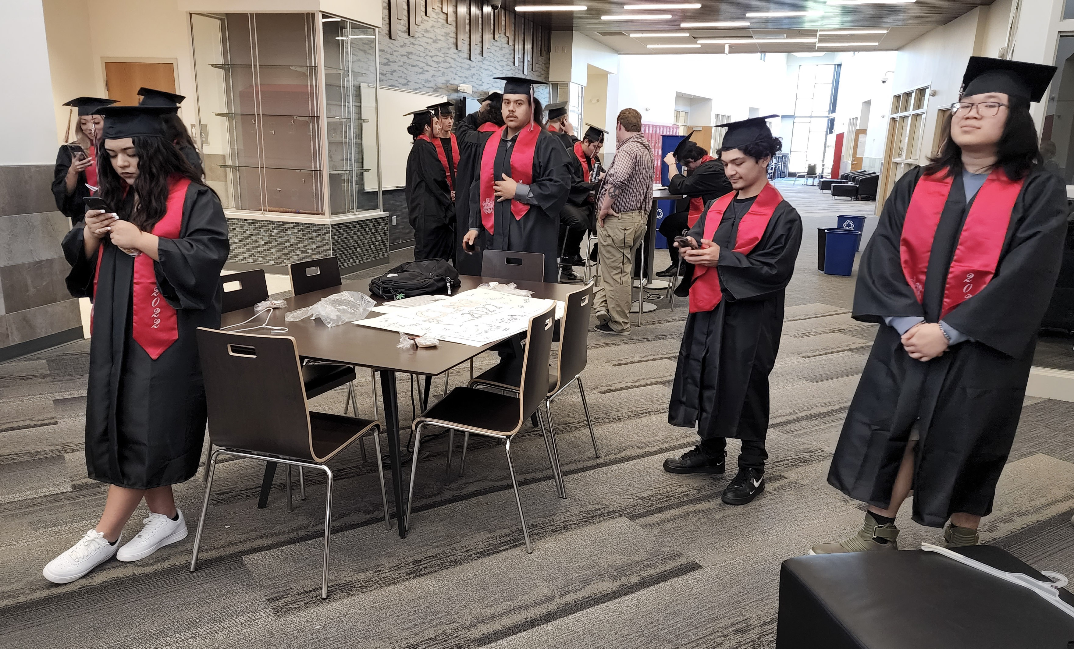 Record number of students graduate from the Learning Center - Vimarsana News