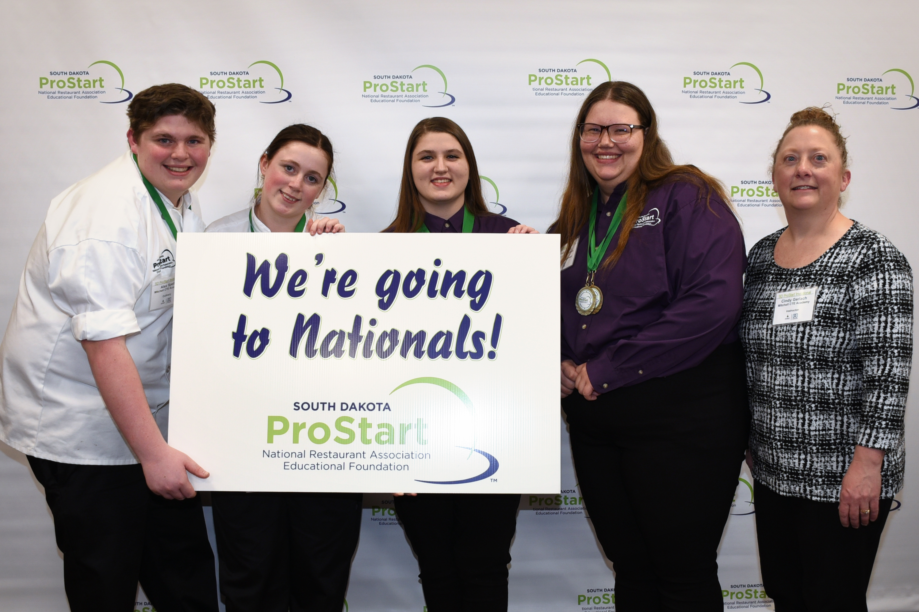 Mitchell students score top ranks at ProStart Invitational, advance to nationals - Vimarsana News
