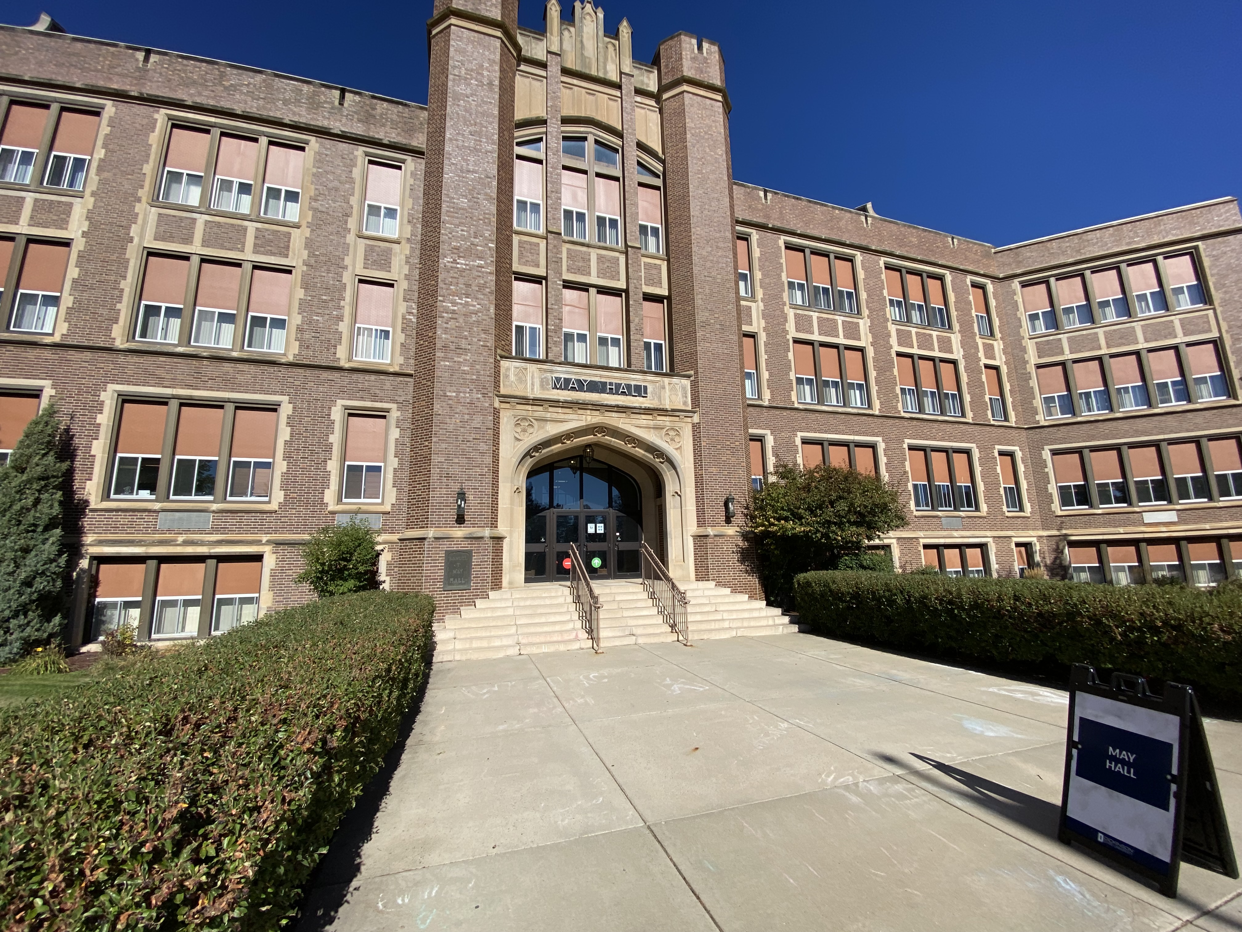 Dickinson State University rounds out busy week with hiring of chief operating officer - Vimarsana News