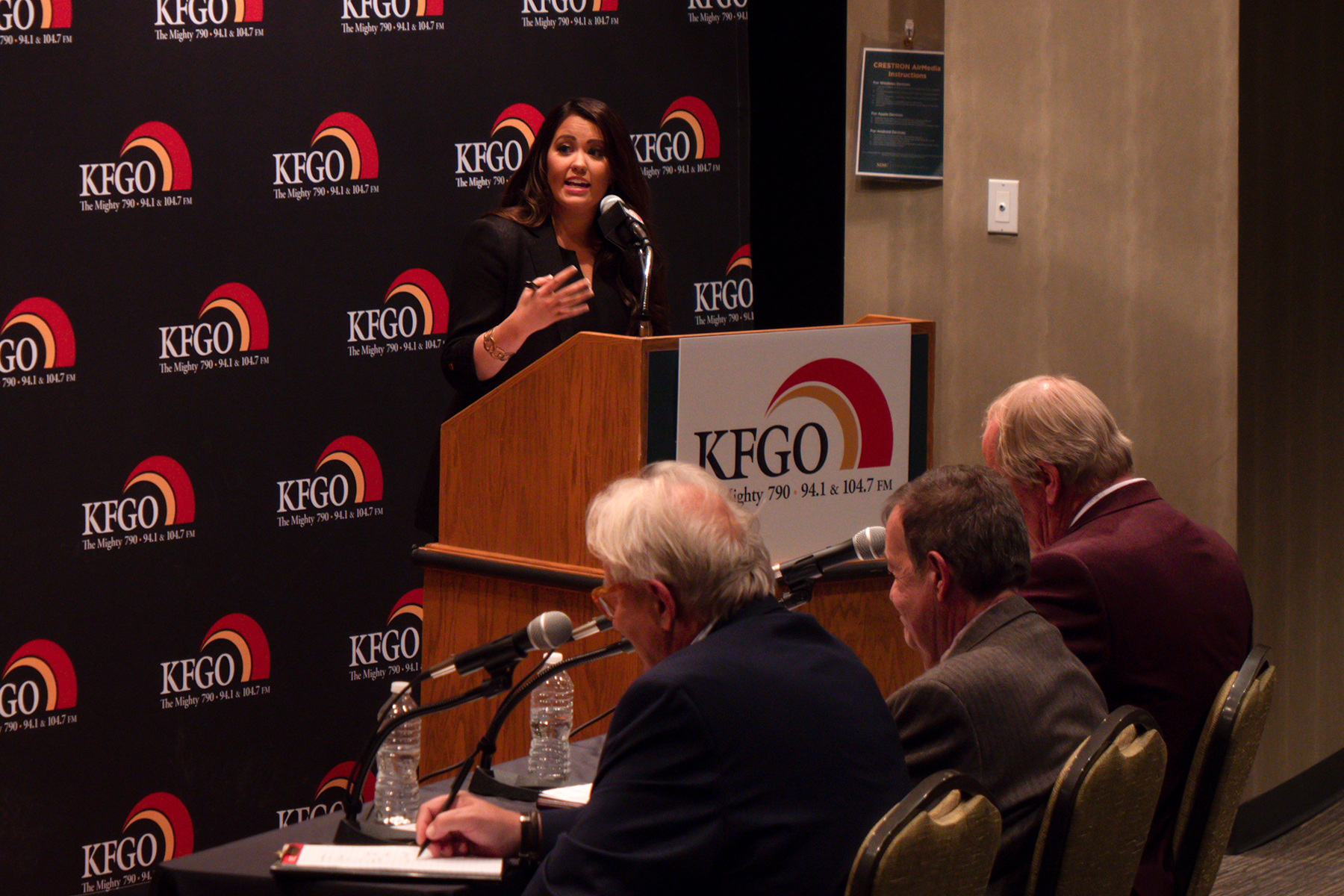Port: I guess misogyny is OK as long as it's directed at Republican women? - Vimarsana News