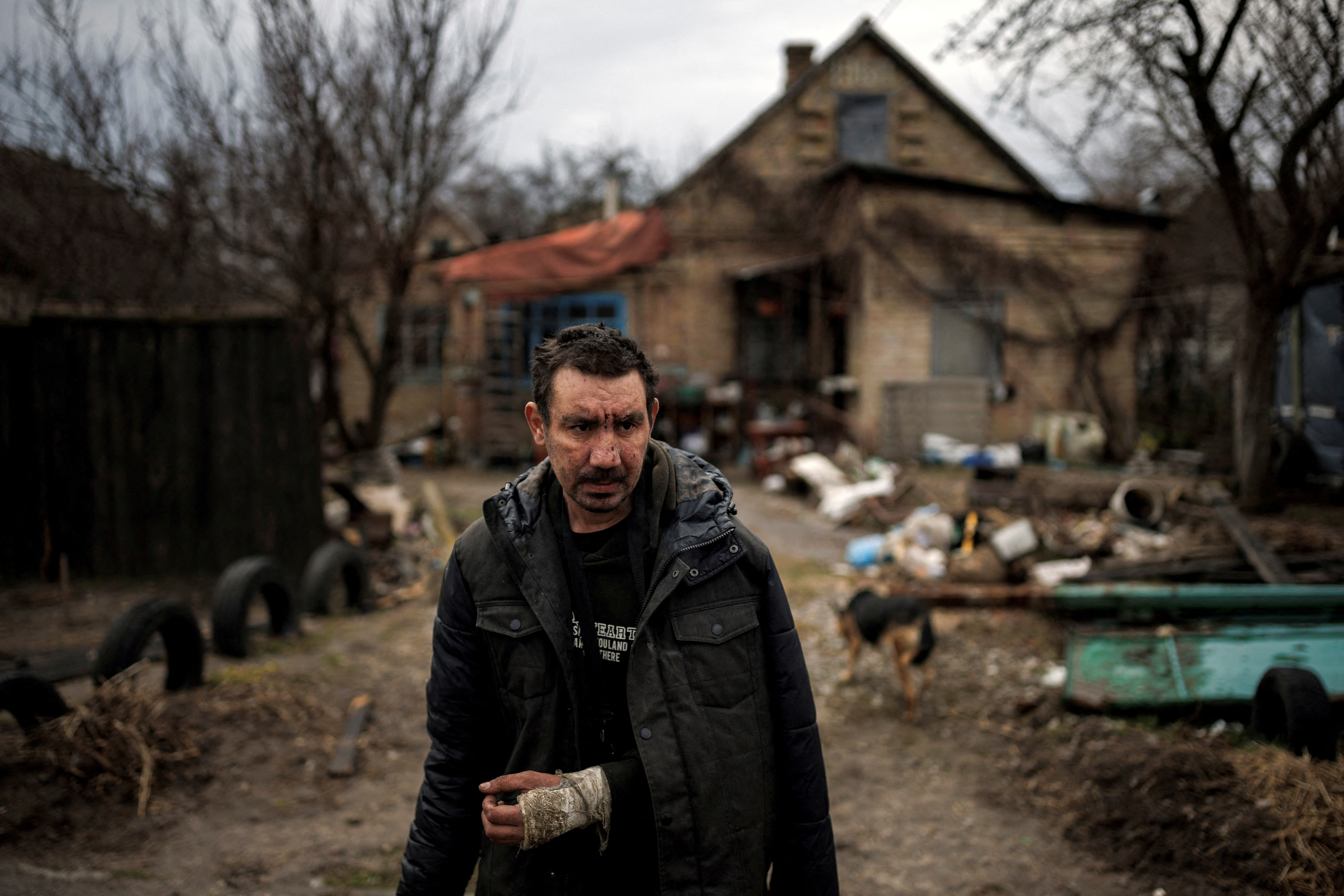 Ukraine seeks 'ruinous' sanctions on Russia as its forces pound east and south - Vimarsana News