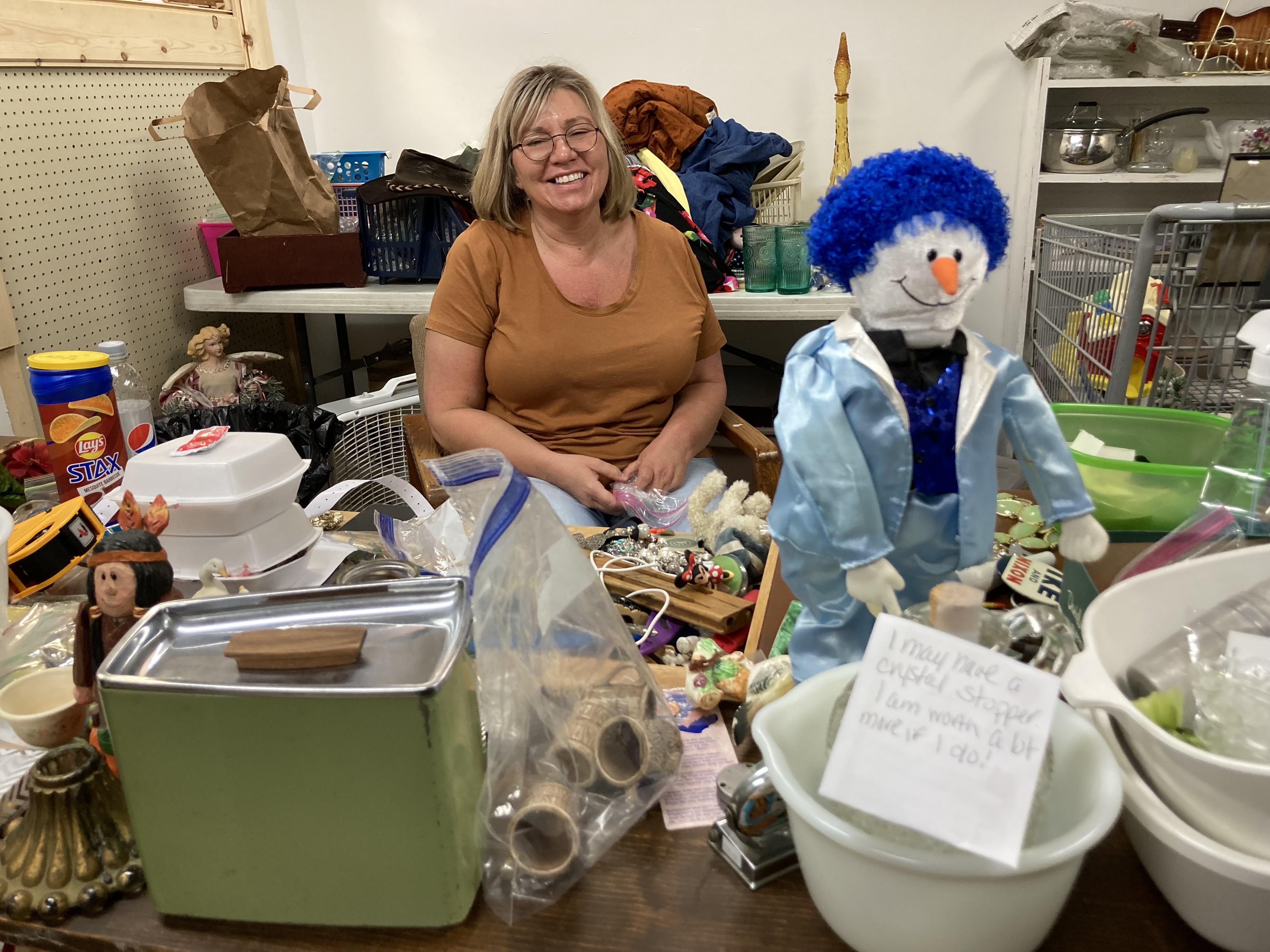 Wadena woman works to send thrift store finds back to those who've lost them - Vimarsana News