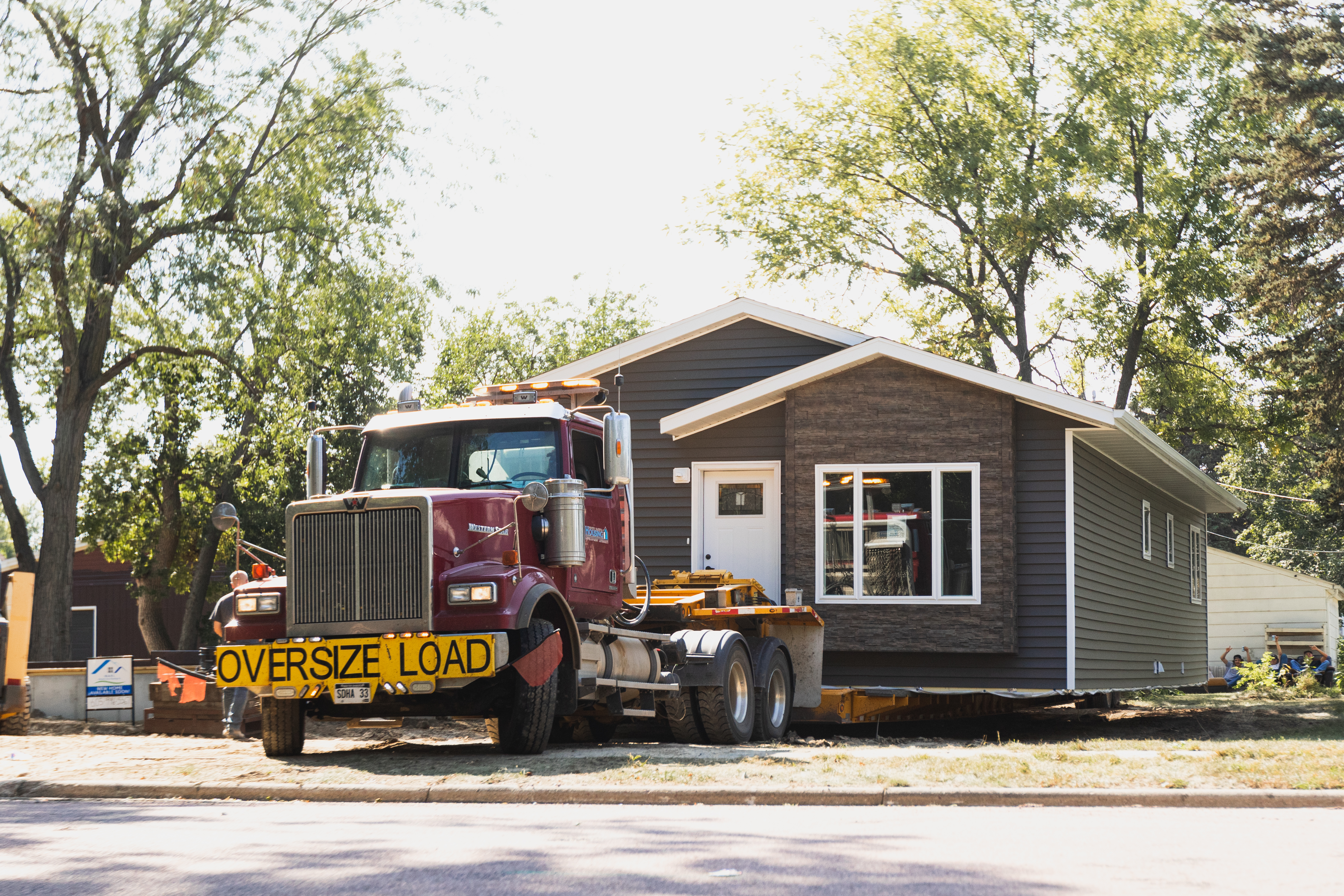 Mitchell receives Governor's House to kick off new housing project - Vimarsana News