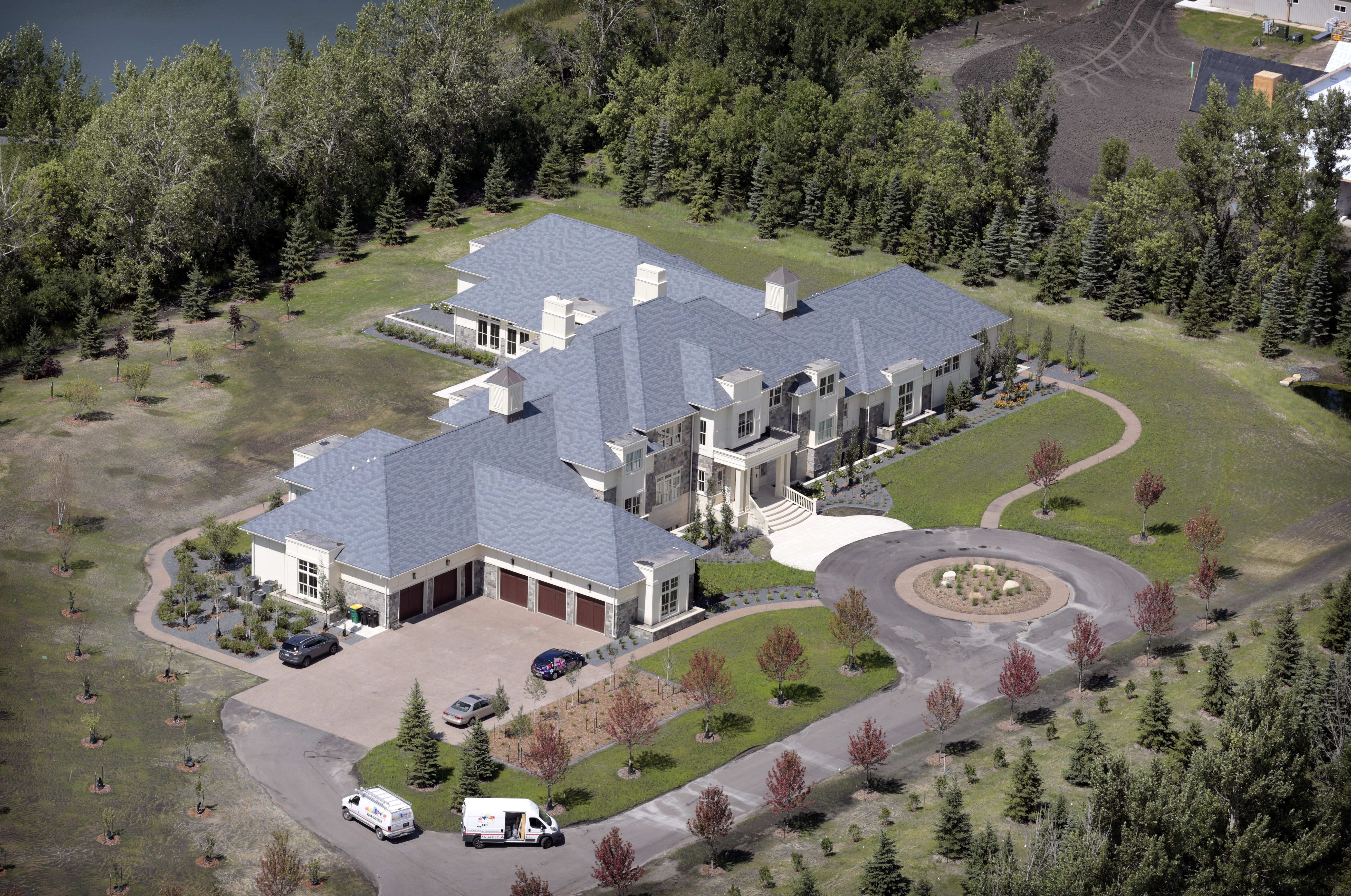 Cass County rejects $2.7M tax value cut on West Fargo mansion - Vimarsana News