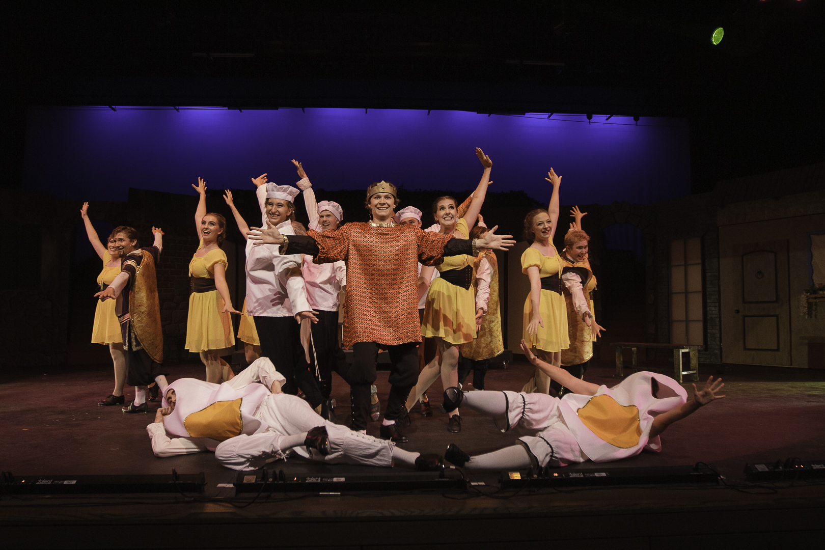 A comic take on Shakespeare, 'Legally Blonde,' Blues Fest and more hit Fargo-West Fargo stages this weekend - Vimarsana News