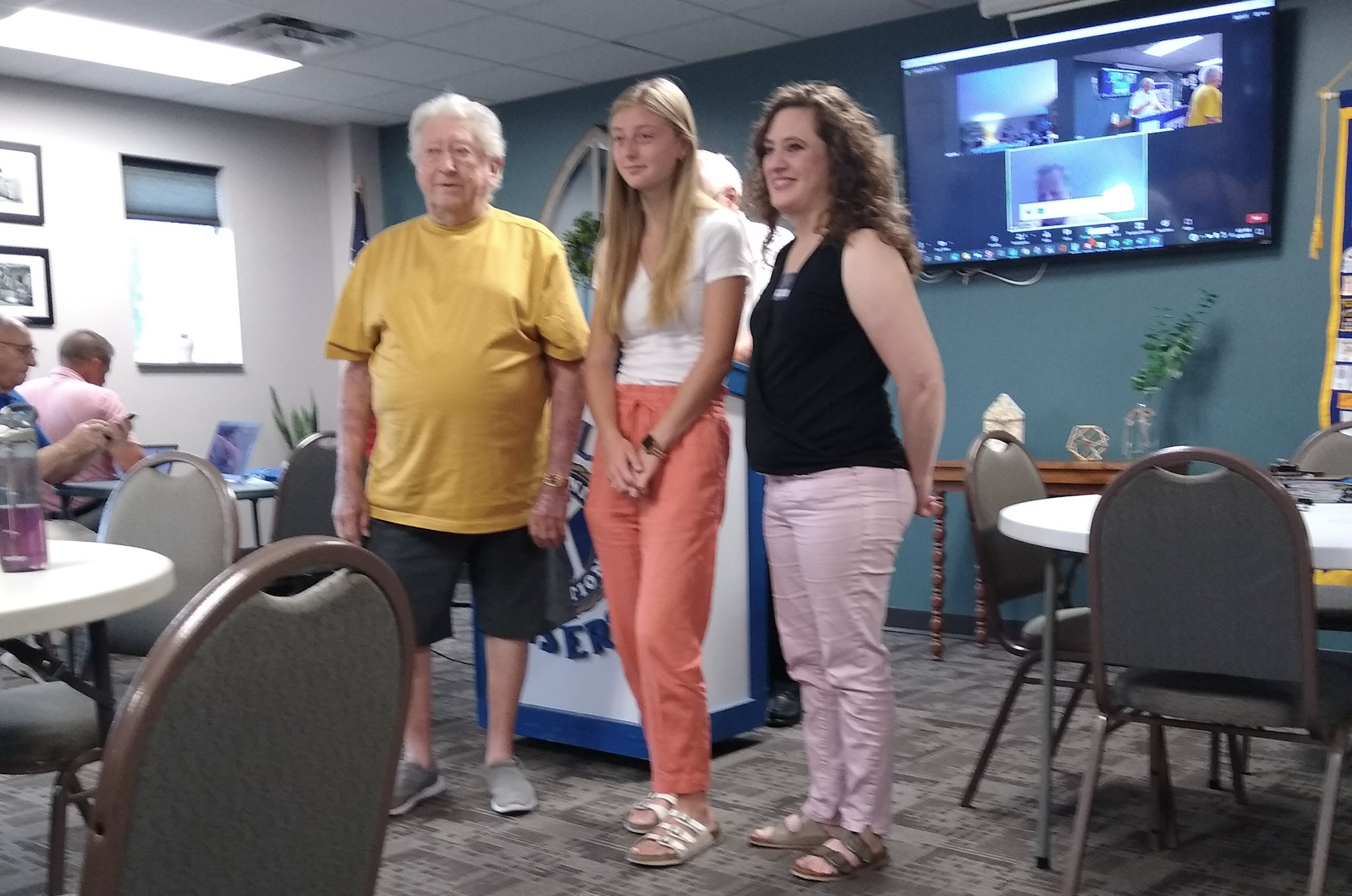 Newman earns scholarship - Vimarsana News
