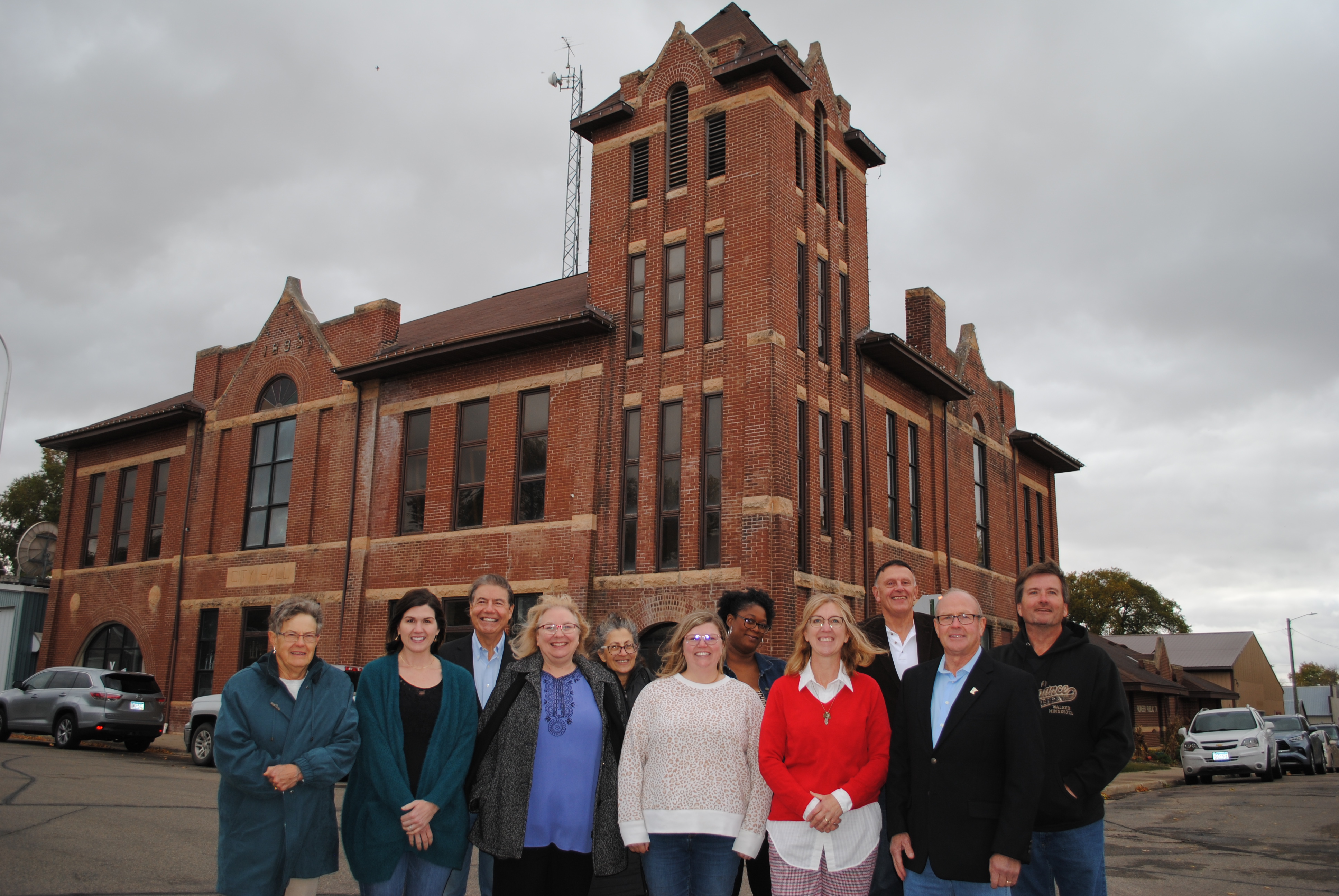 Group aspiring to preserve Appleton City Hall and Opera House through partnership with Pioneer TV - Vimarsana News