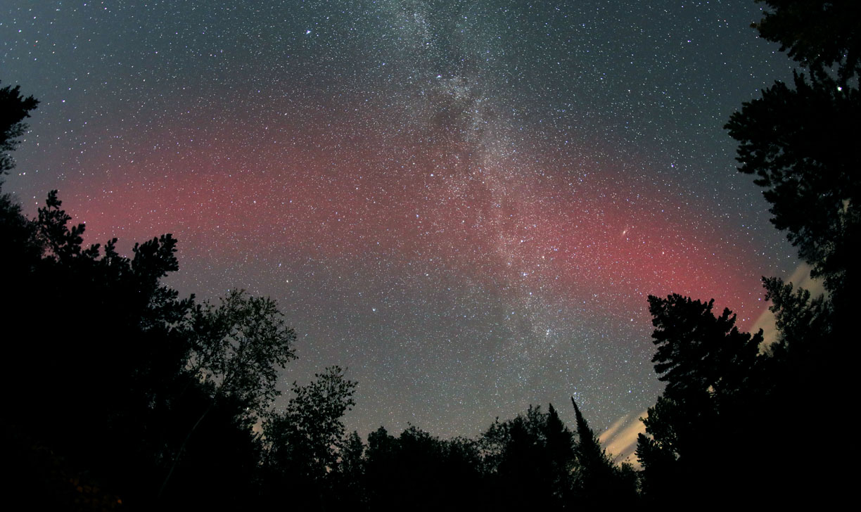 Astro Bob: Night of the bloody red arc / Bullseye for DART! - Vimarsana News