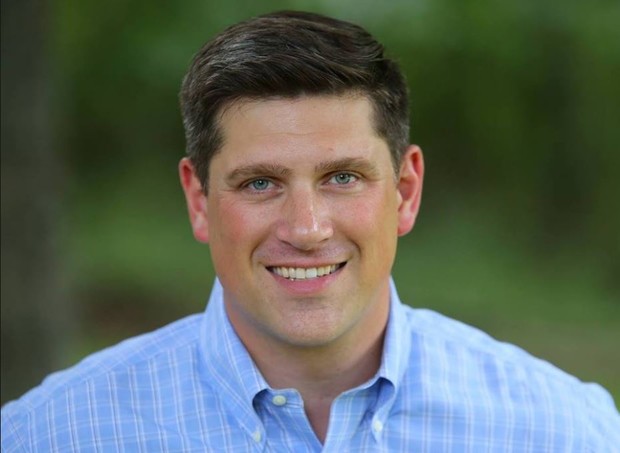 Republican Kevin Nicholson enters Wisconsin governor's race - Vimarsana News