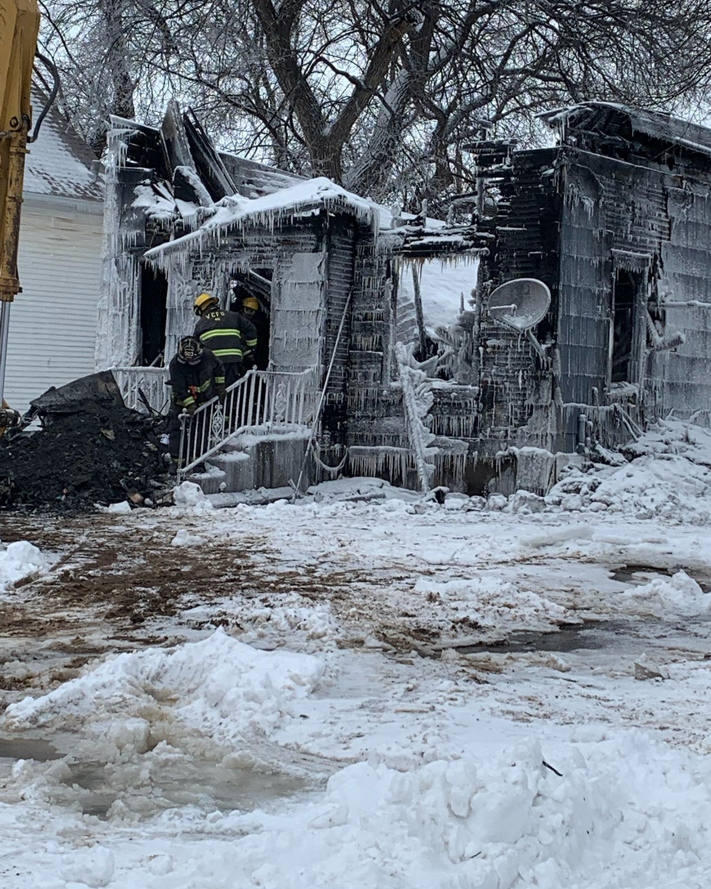 Authorities identify man found dead in Valley City house fire - Vimarsana News
