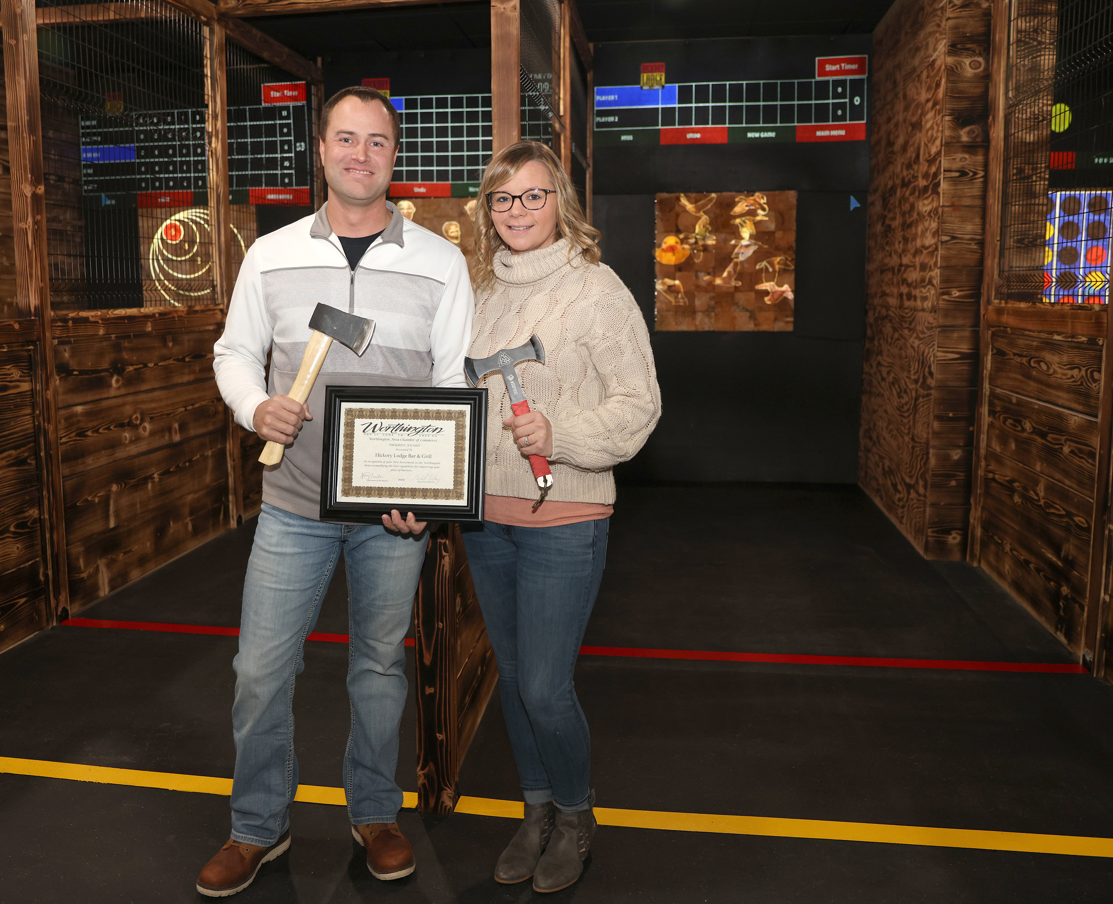 Hickory Hatchet Throwing opens in Worthington - Vimarsana News