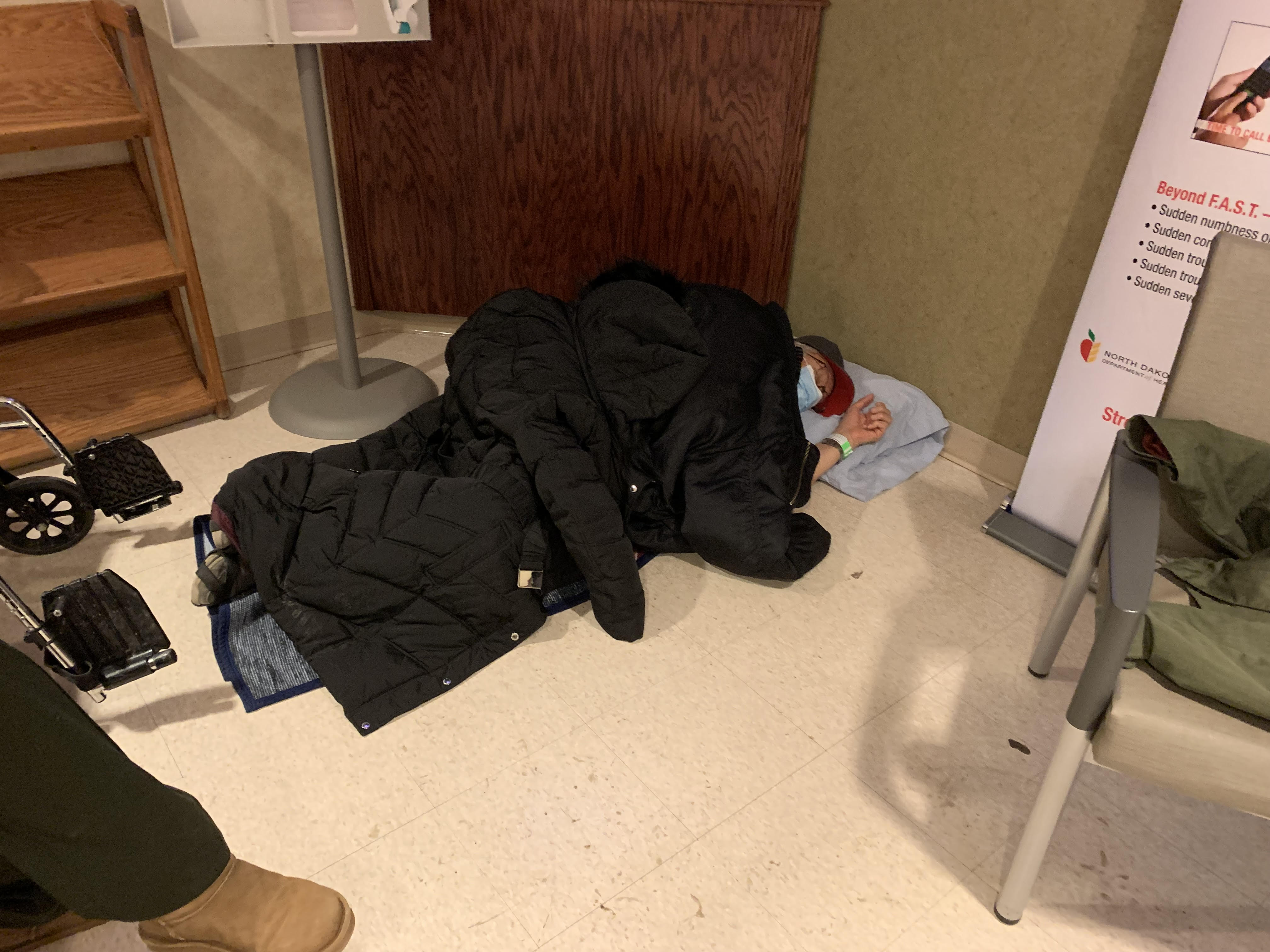 Man's family says he had to lay on floor while waiting at Devils Lake ER, adding to concerns in community - Vimarsana News