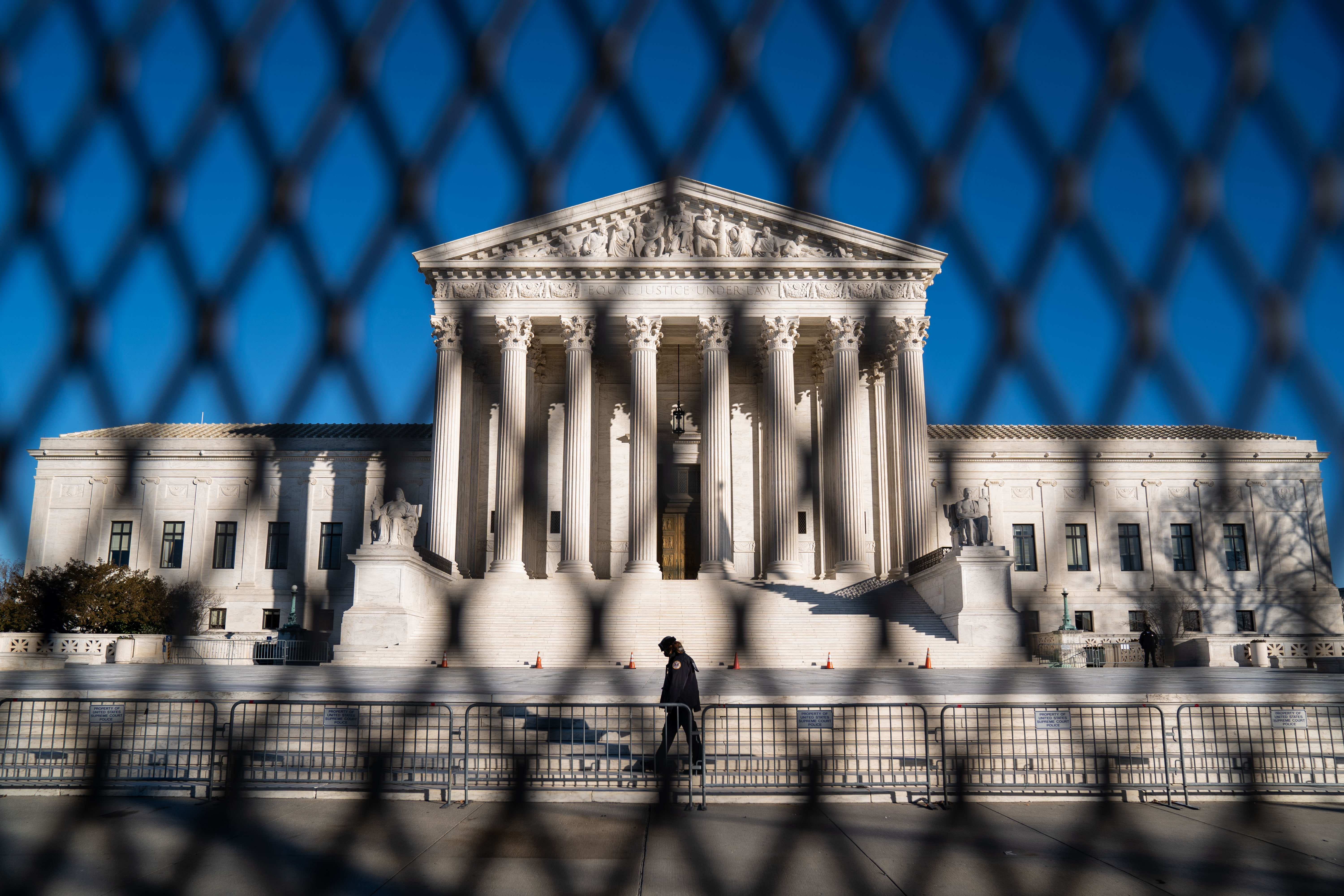 American Opinion: The day could be approaching when Supreme Court rulings are openly defied - Vimarsana News