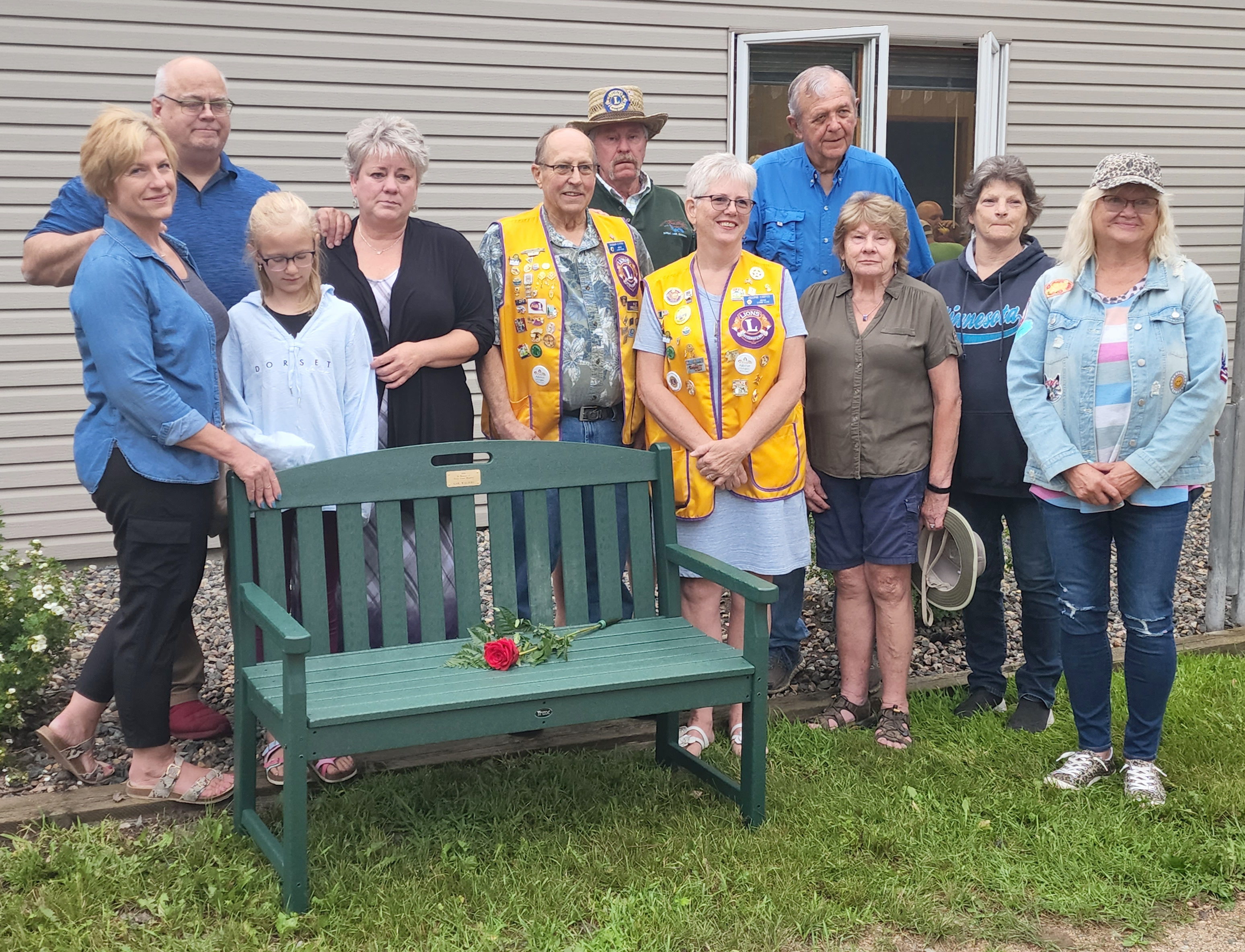 Lions Clubs help turn bags into benches - Vimarsana News