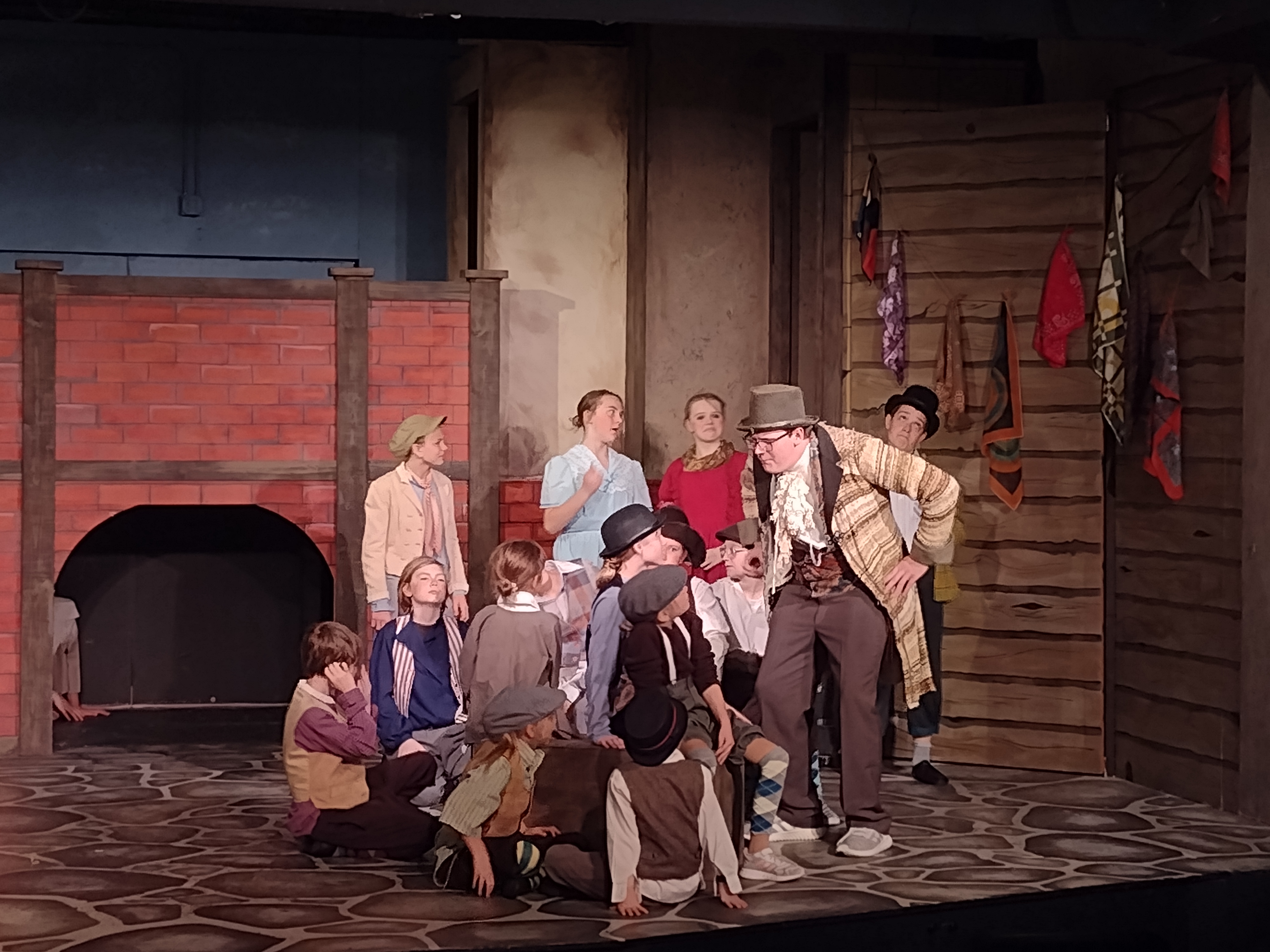 Fire Hall Theater presents 'Oliver! JR' - Grand Forks Herald | Grand Forks, East Grand Forks news, weather & sports - Vimarsana News