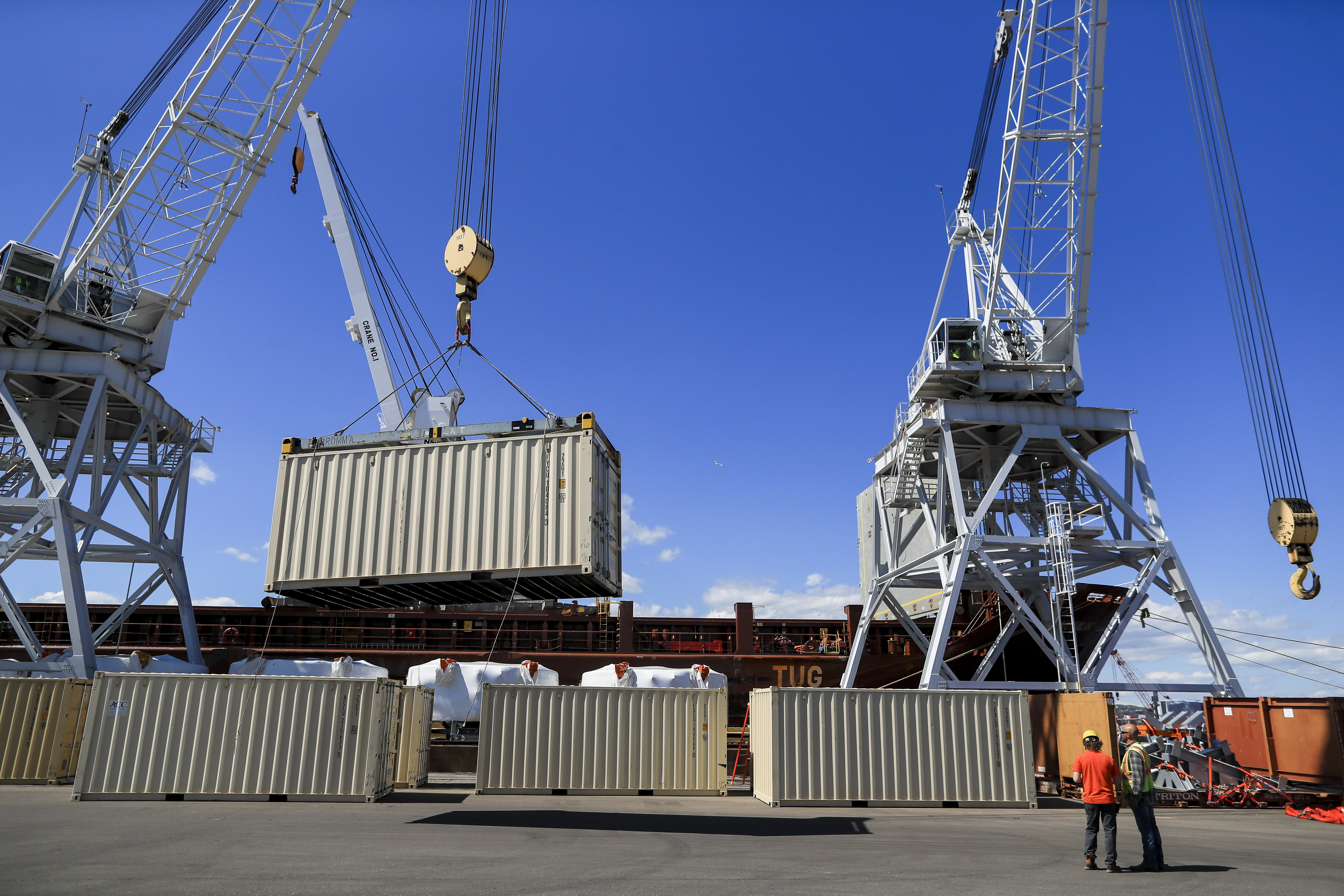 Low water levels on Mississippi River and global volatility push Great Lakes grain shipments higher - Vimarsana News