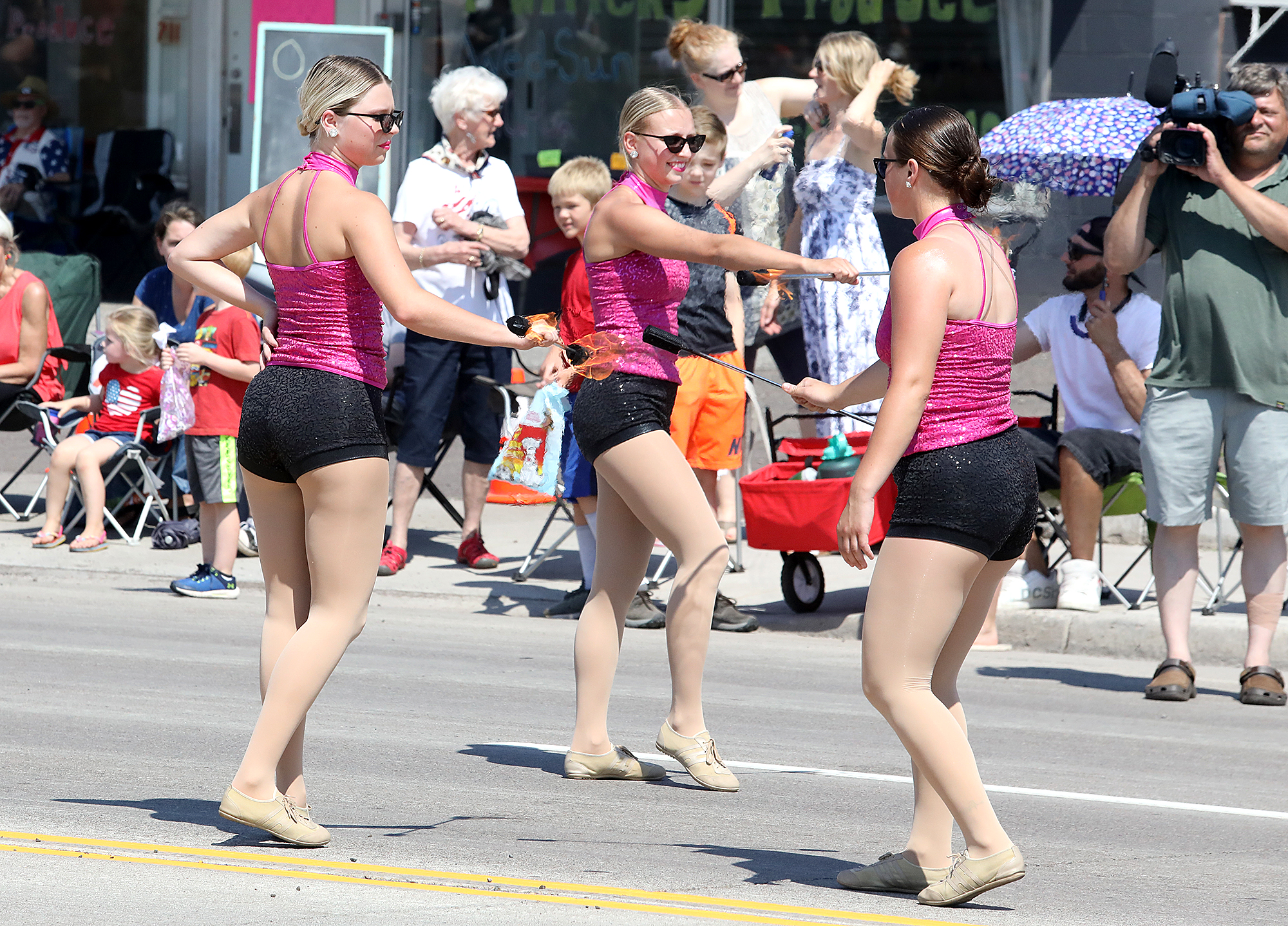July 4 parade marches on in Superior - Vimarsana News