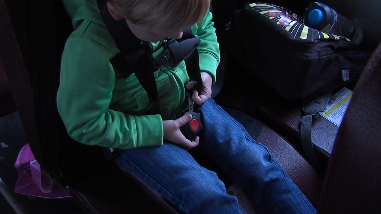 Should seat belts be required on school buses? - Vimarsana News