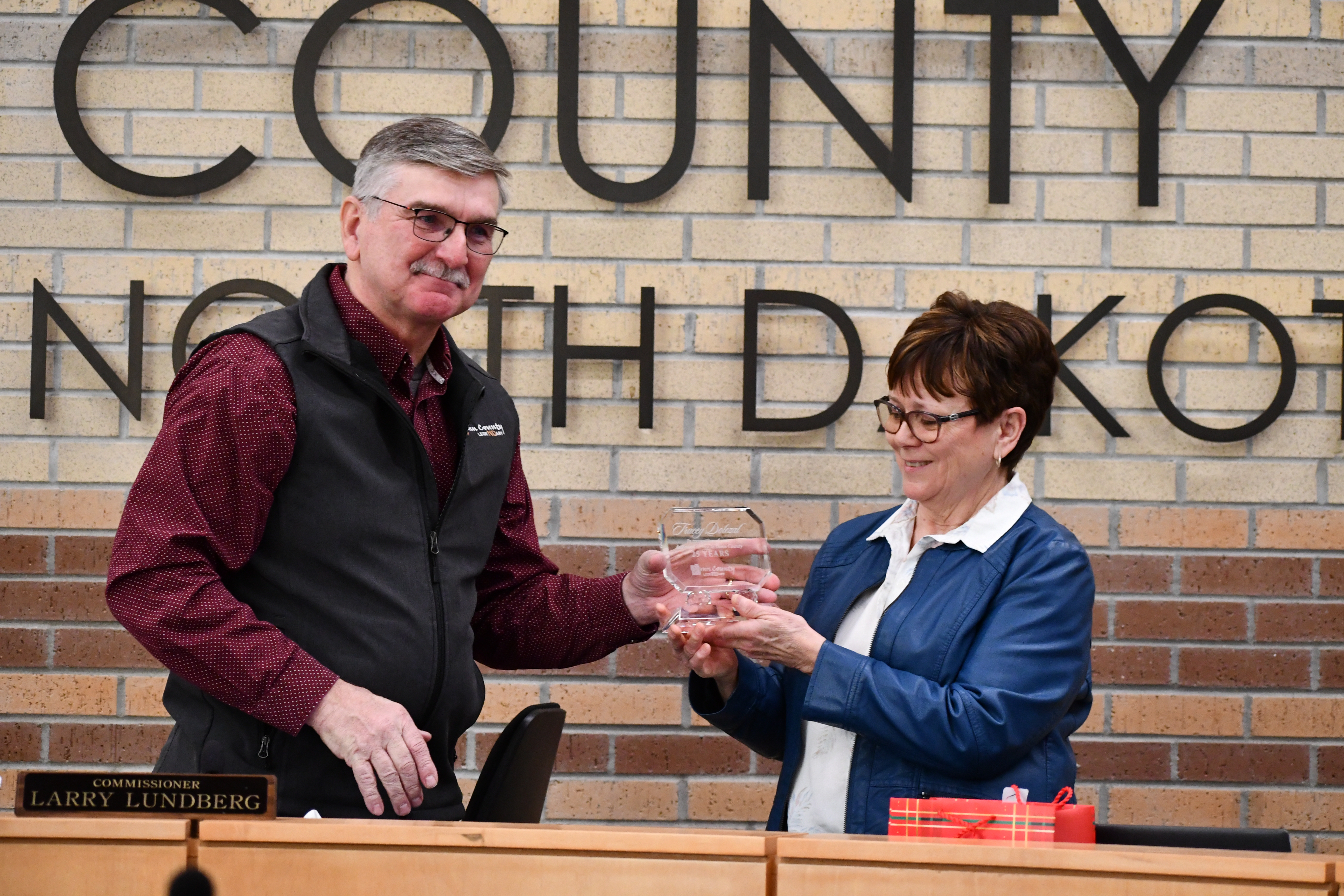 Dunn County swears in new commissioners, auditor - Vimarsana News