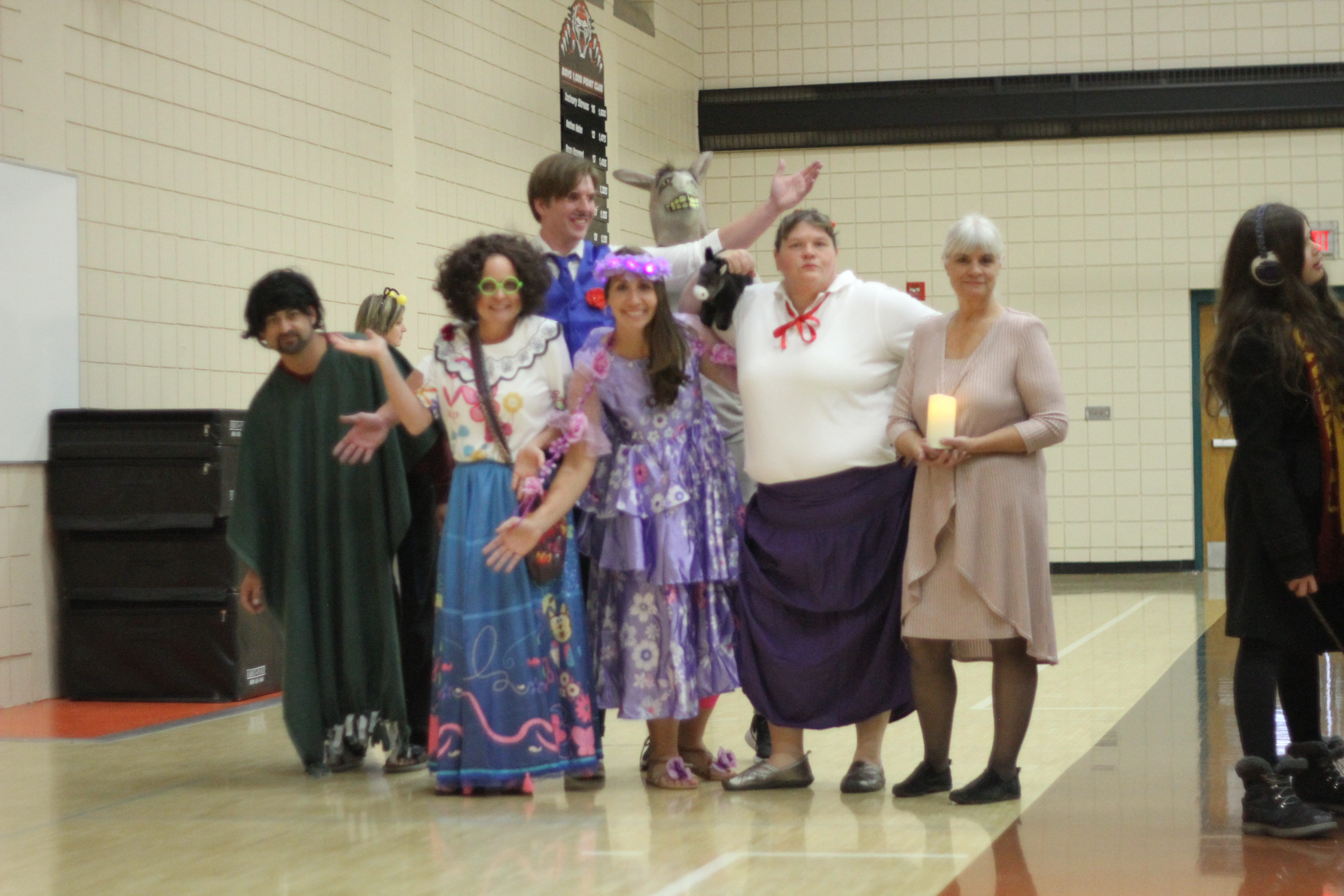 klick! Photo Gallery: Pine River-Backus 2022 Halloween Costume Parade - Vimarsana News