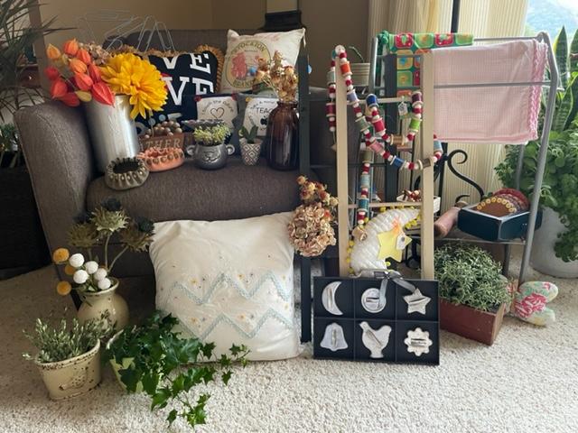 Handmade items come with a connection - Vimarsana News