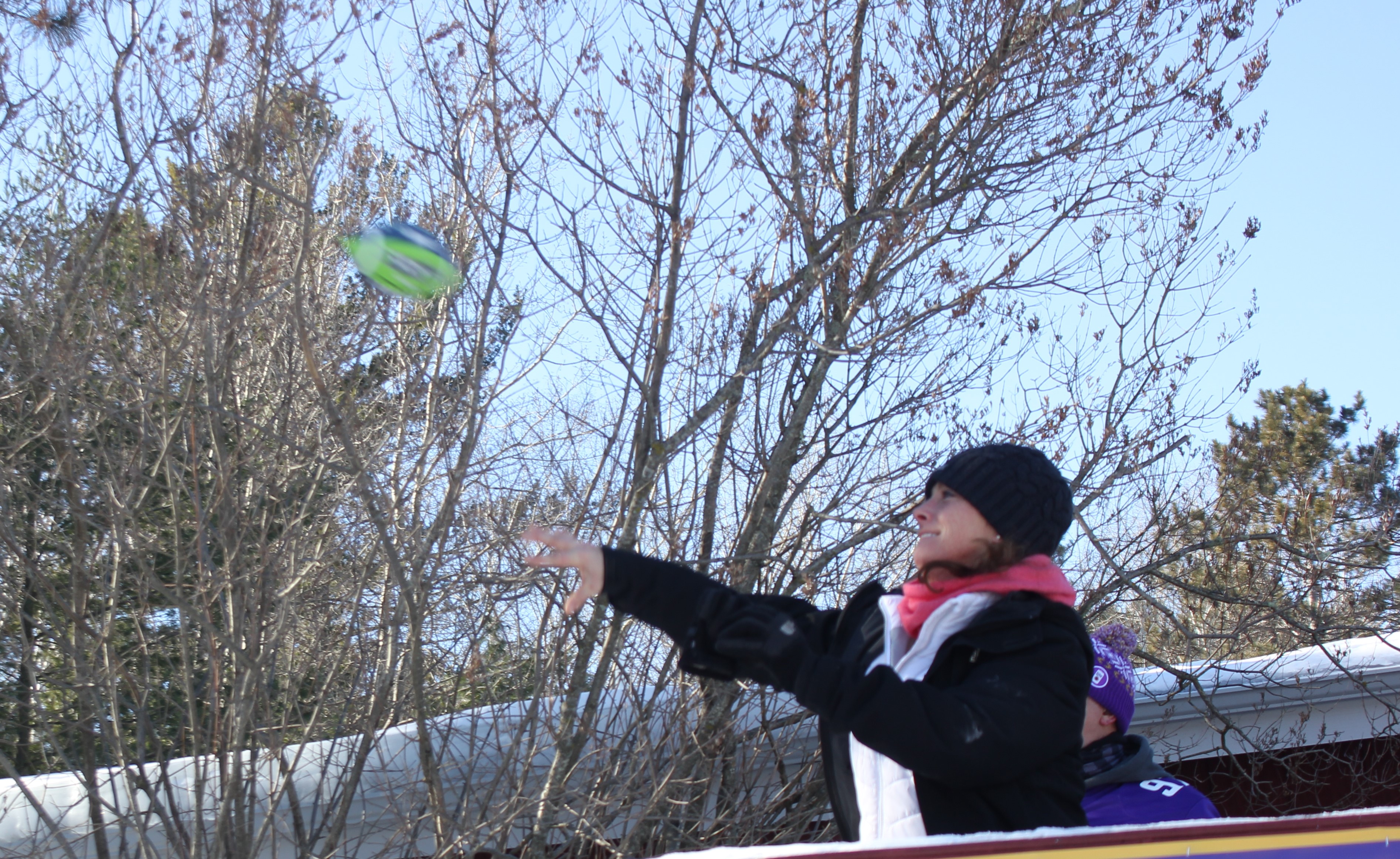 More than 1,000 flock to Gull Lake Frozen Fore - Vimarsana News