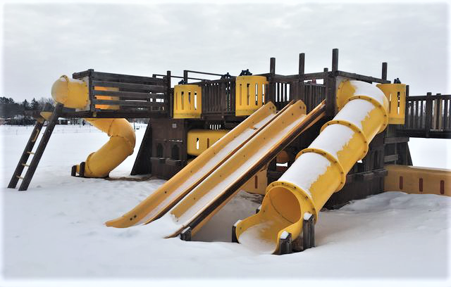 Popular playset in Tapley Park dismantled, funds being raised to replace it - Vimarsana News