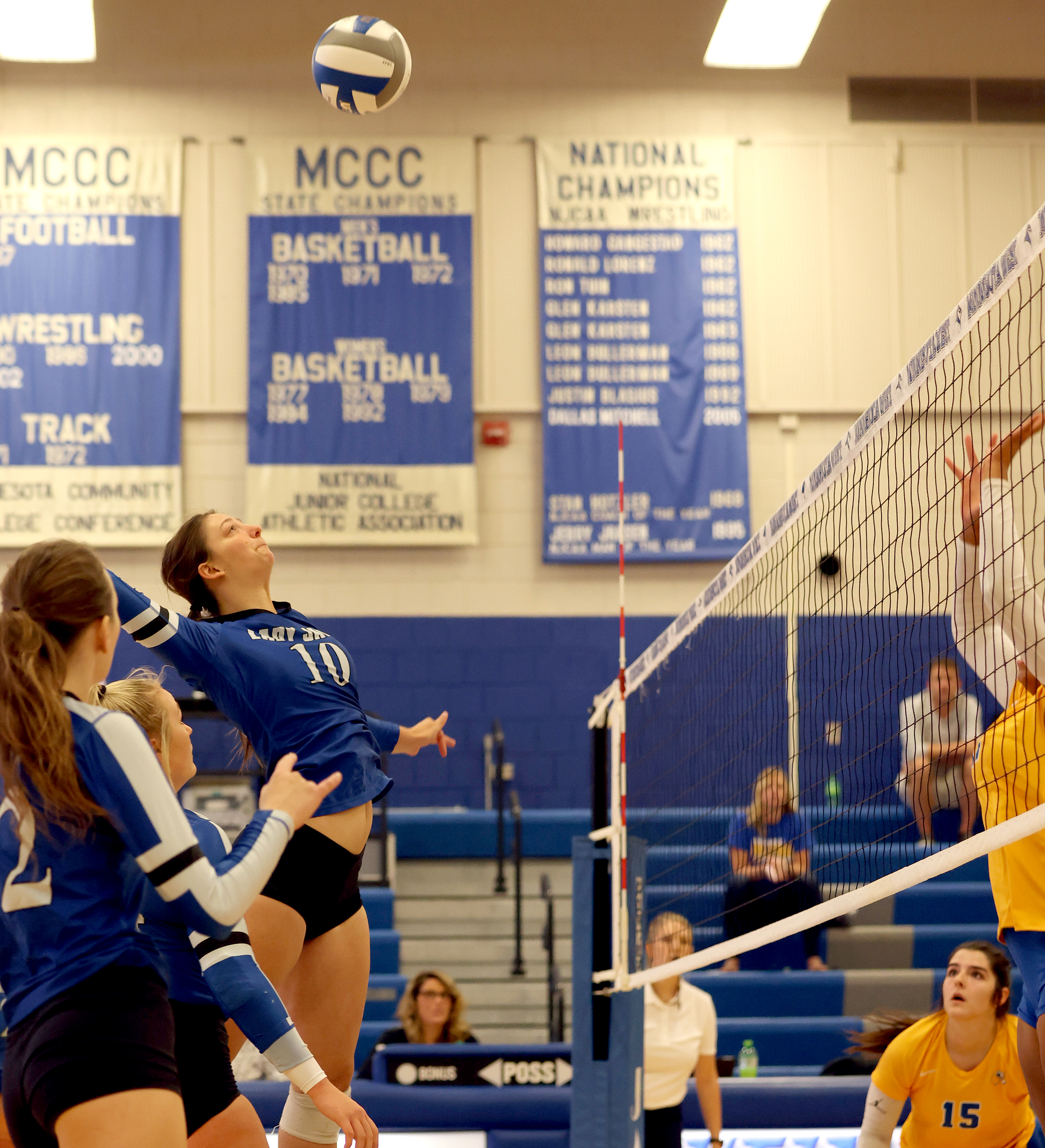 The Drill: DeVries follows family to Minnesota West, and to sports - Vimarsana News