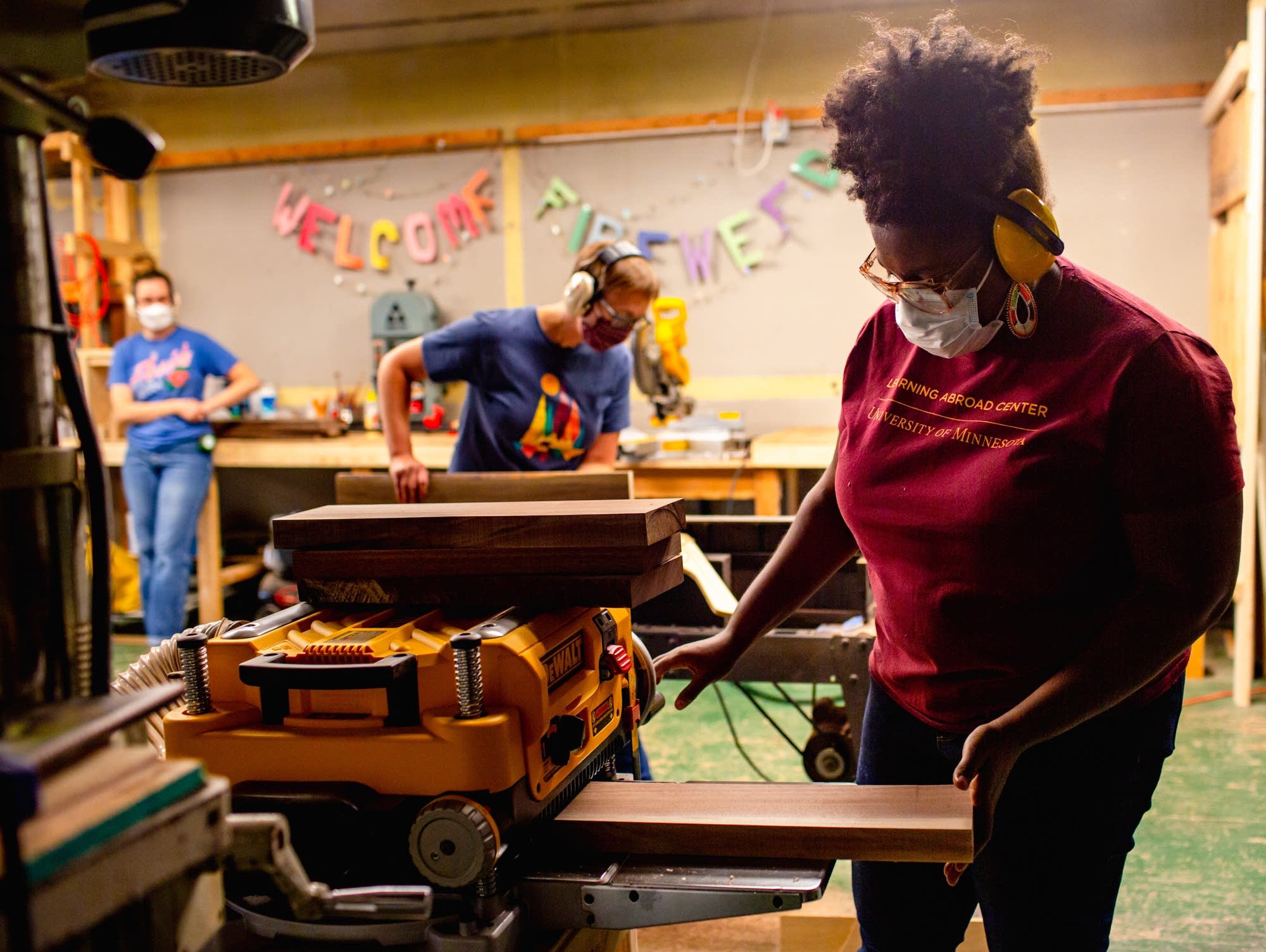 Minneapolis woodshop for women, nonbinary people reopens stronger than before - Vimarsana News