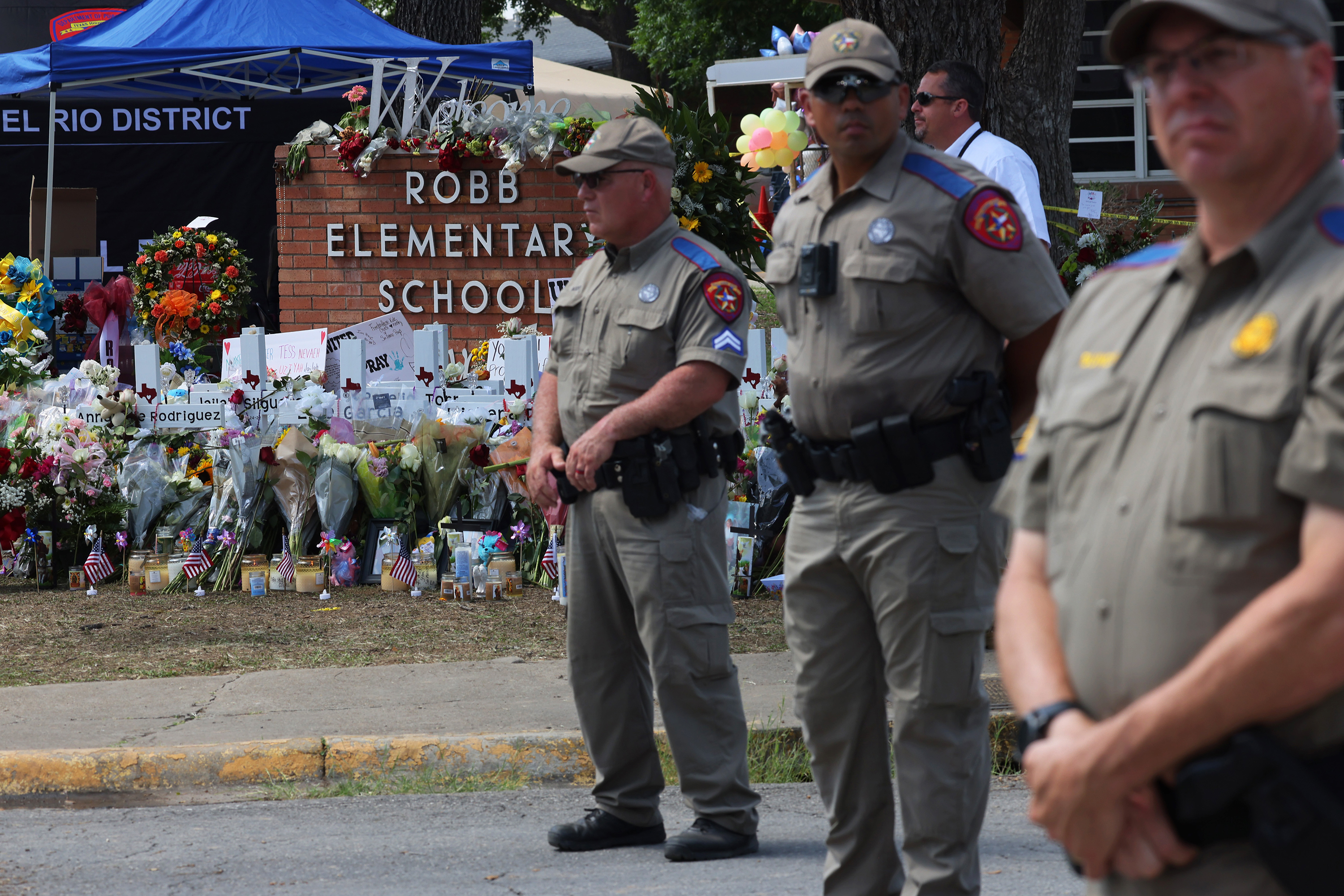 Cal Thomas commentary: The missing element in the debate about guns - West Central Tribune | News, weather, sports from Willmar Minnesota - Vimarsana News