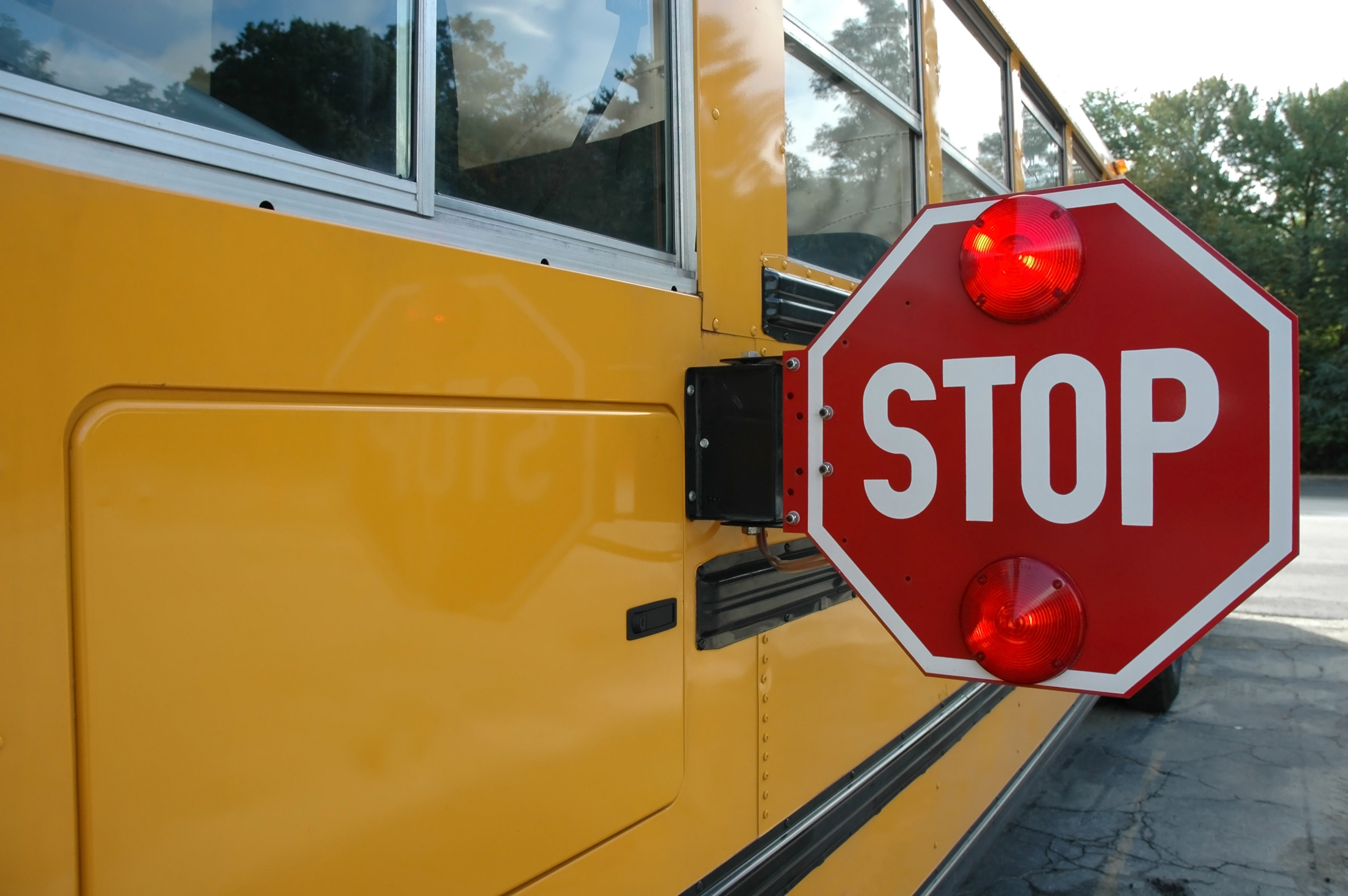 Eyes are on you: School buses in 3 area districts getting cameras to catch stop arm violators - Vimarsana News