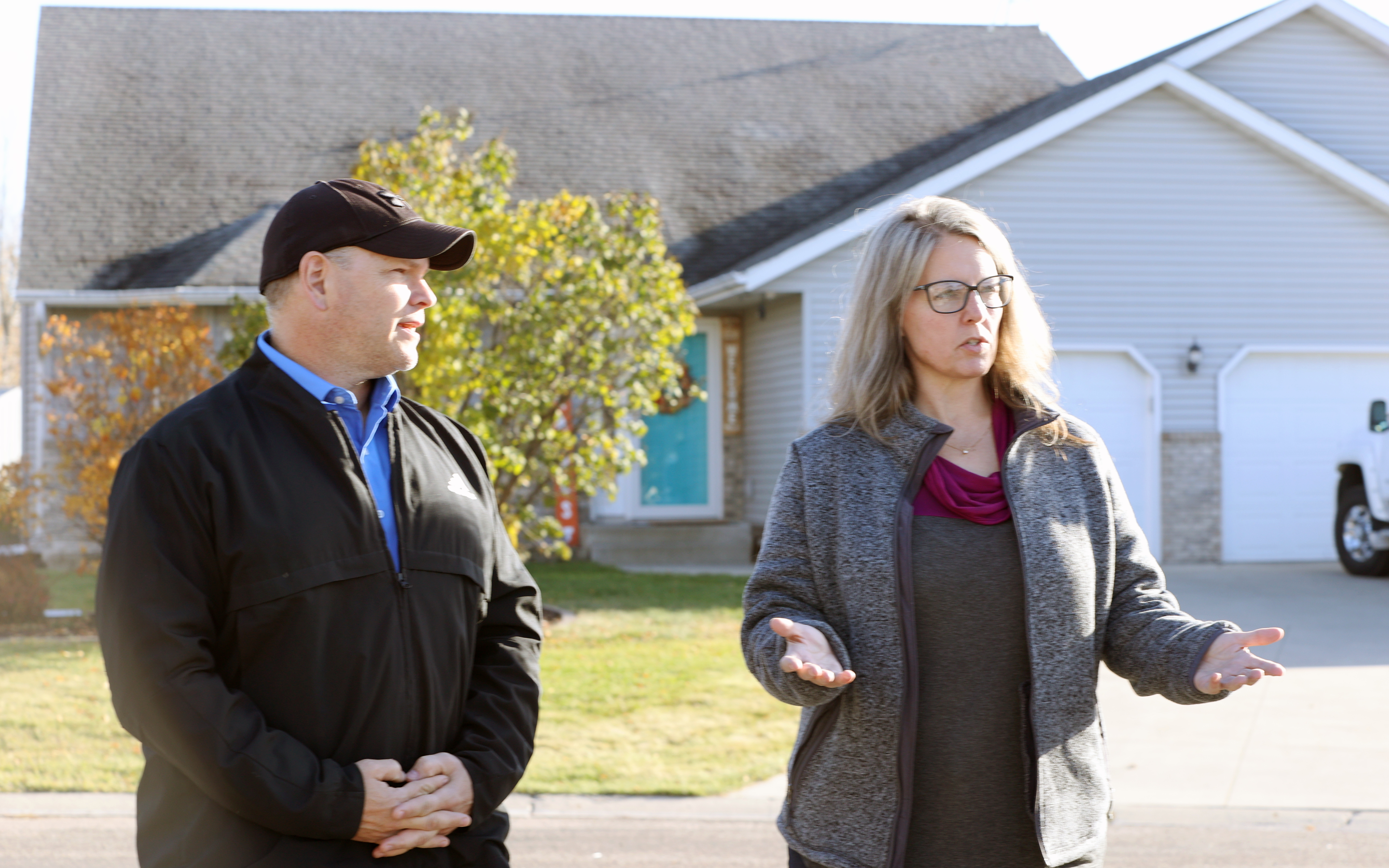 Claiming home inspector trespassed, real estate brokers fight disorderly conduct charges - Vimarsana News