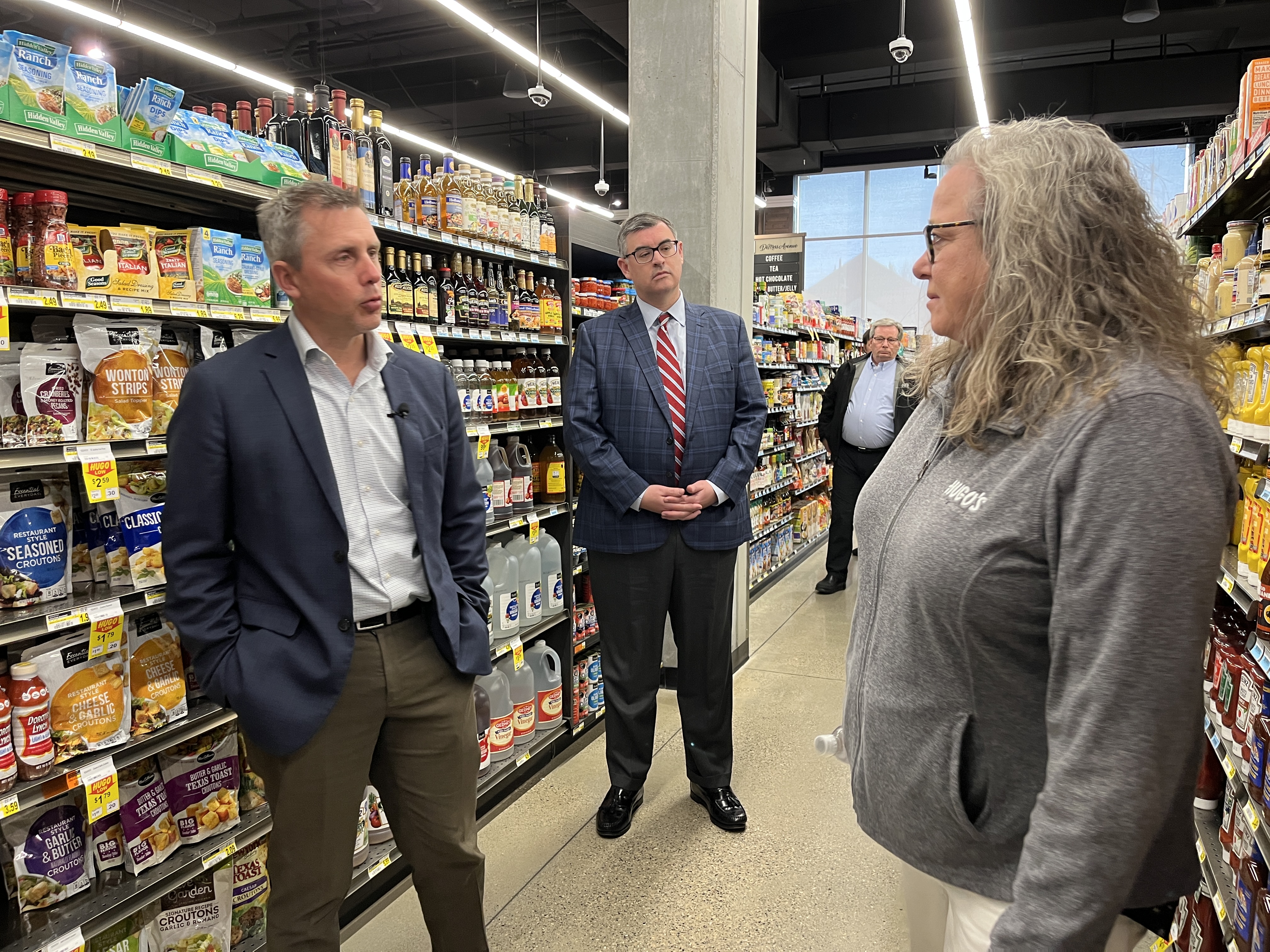 Armstrong, Mund talk final campaign efforts in days leading up to election - Vimarsana News