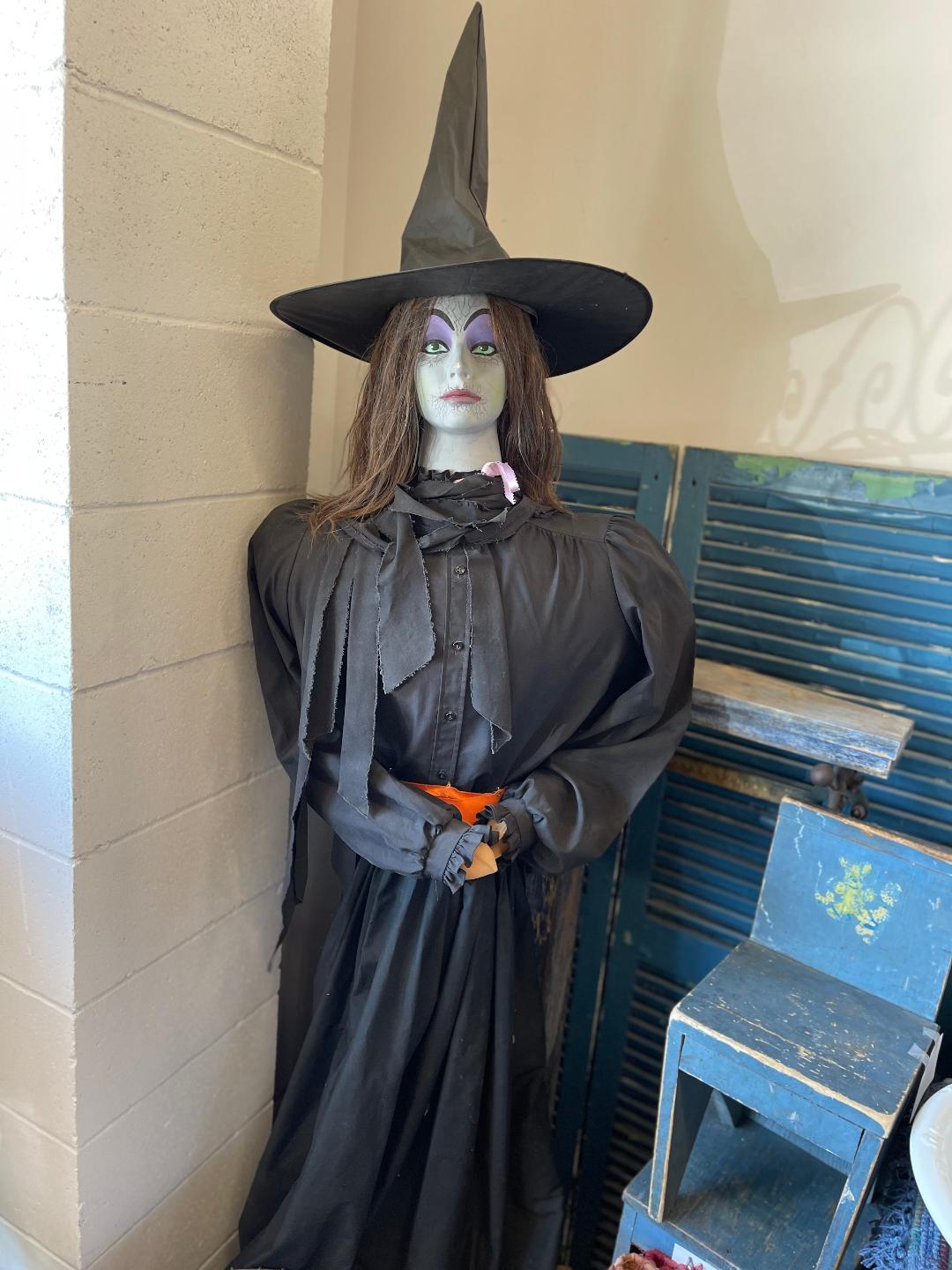 Halloween costumes from past to present - Vimarsana News