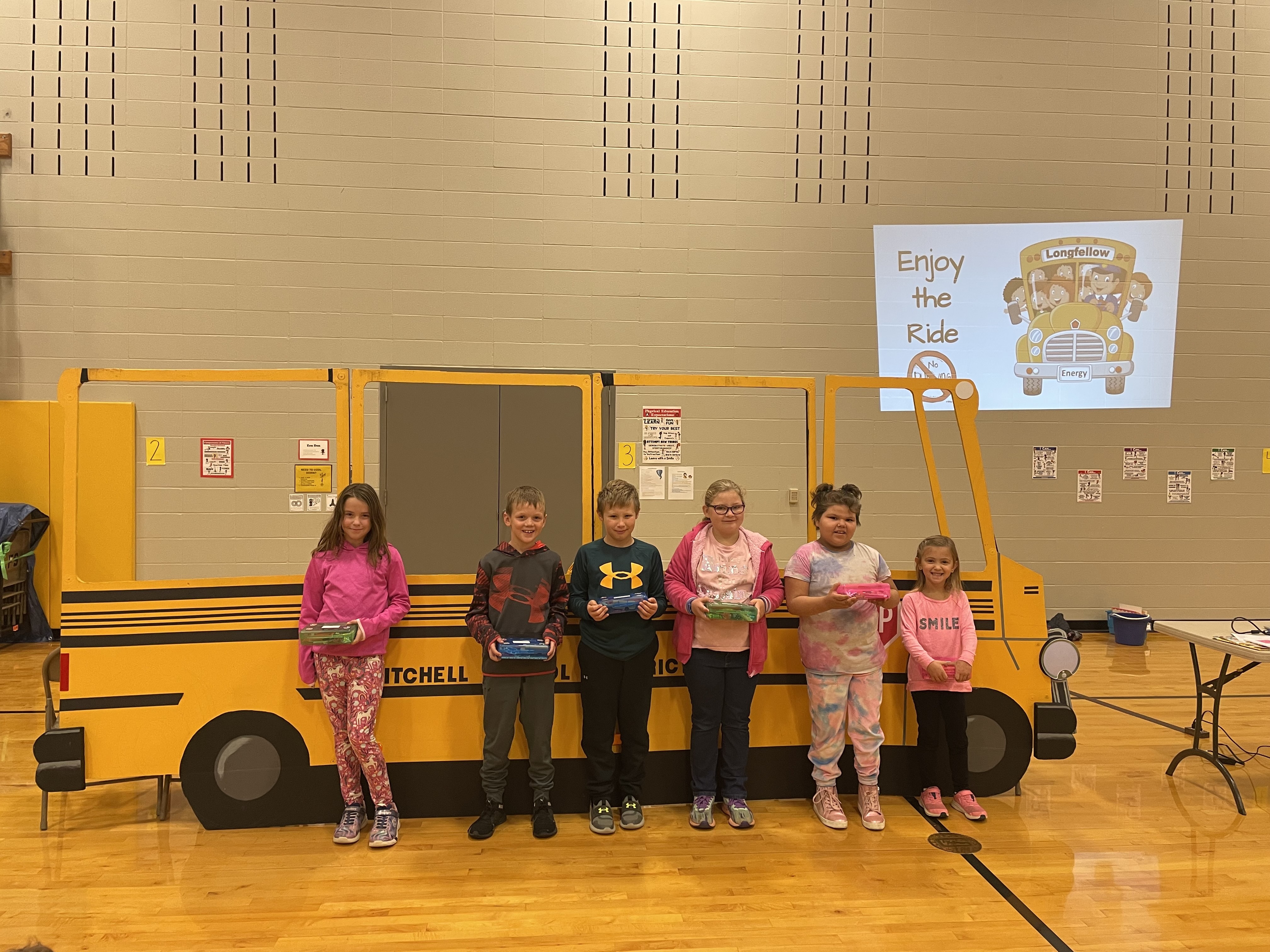 Longfellow Elementary School hosts bus-themed anti-bullying assembly - Vimarsana News