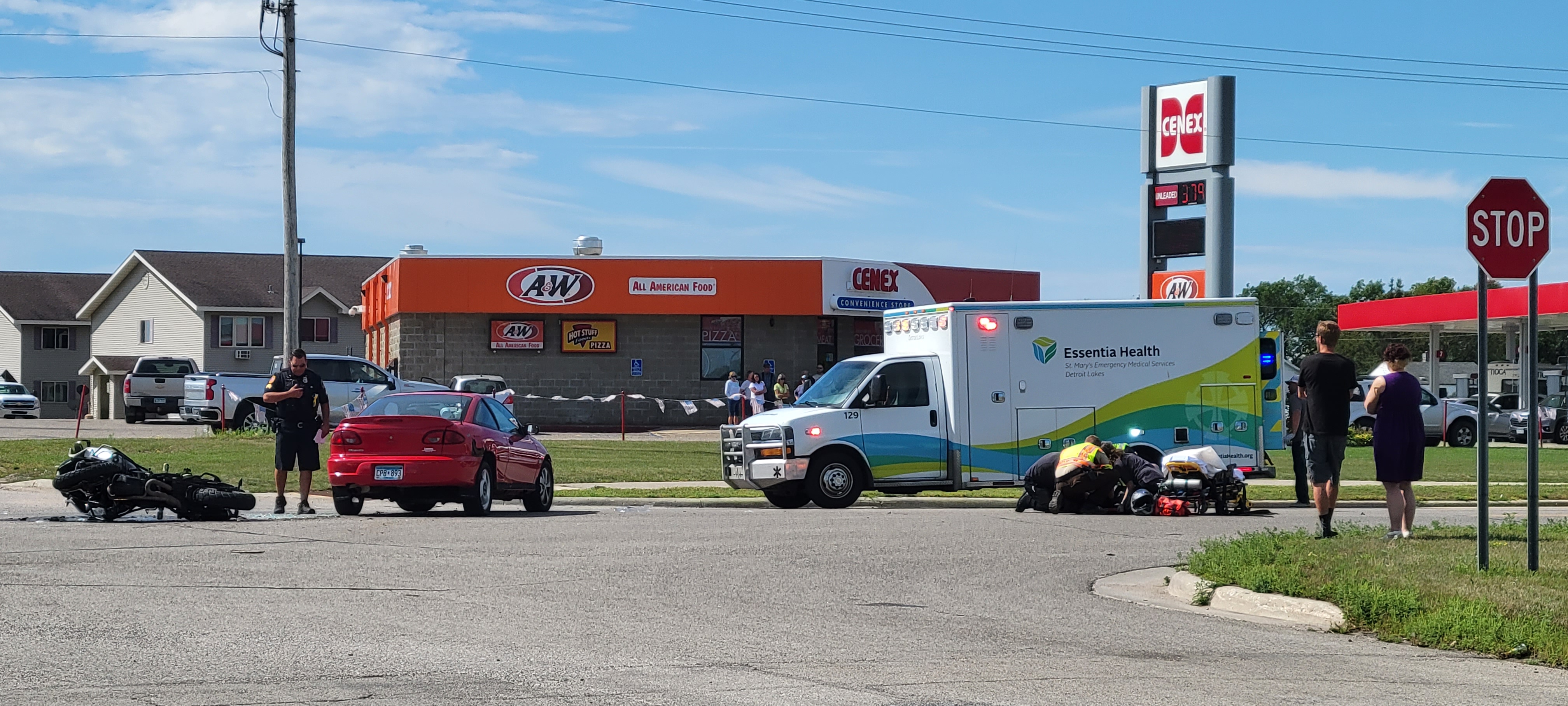 Crime and fire report: Multiple injuries reported in Detroit Lakes motorcycle-vehicle crash - Vimarsana News