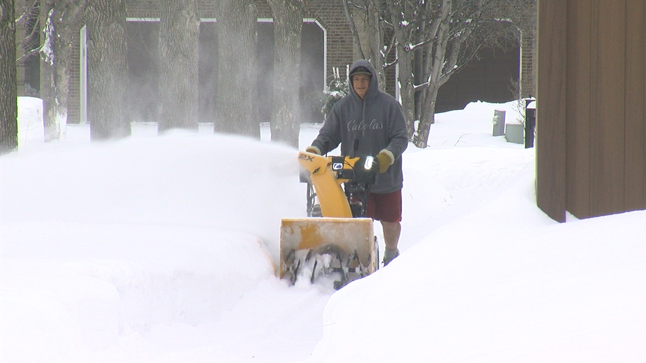 Snowfall leaves behind snow-packed roads and chores during President's Day holiday - Vimarsana News