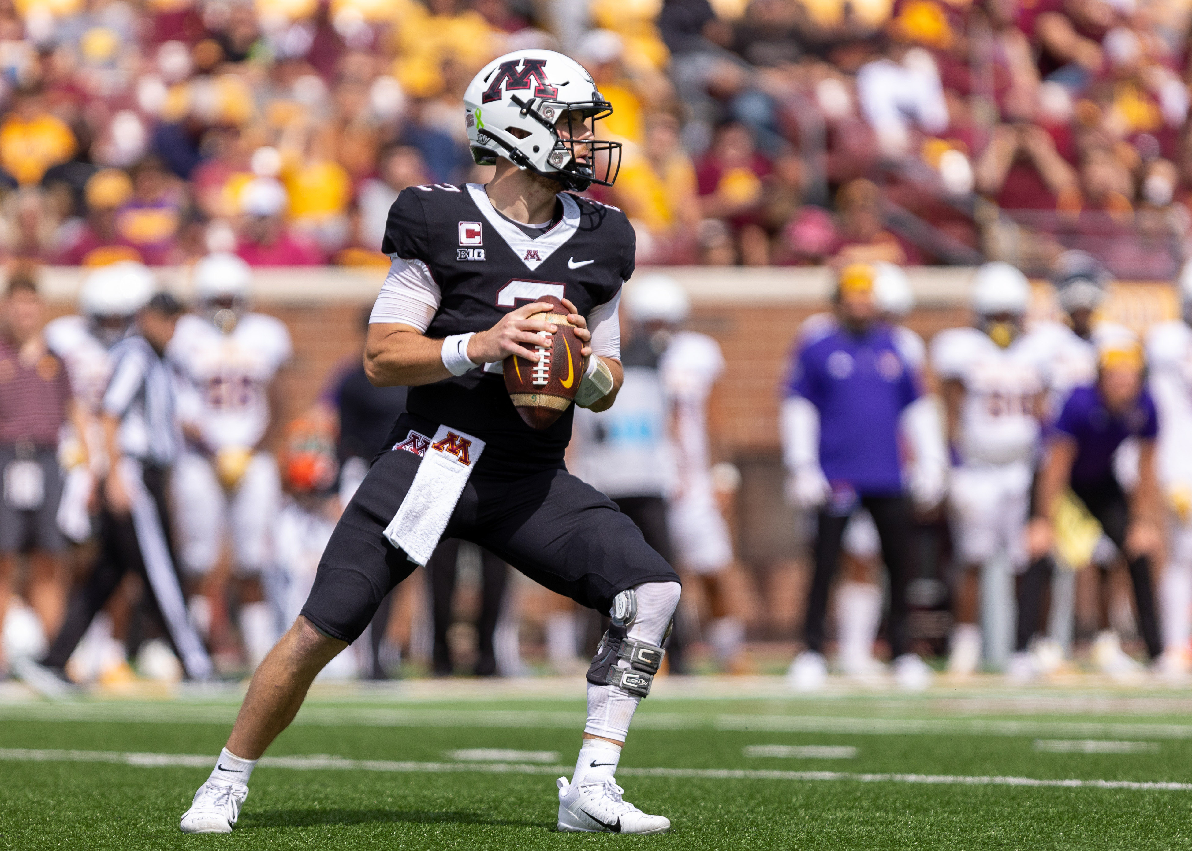 Bouncing Around the Big Ten: Bowl eligibility looms for Minnesota with trip to Nebraska - Vimarsana News