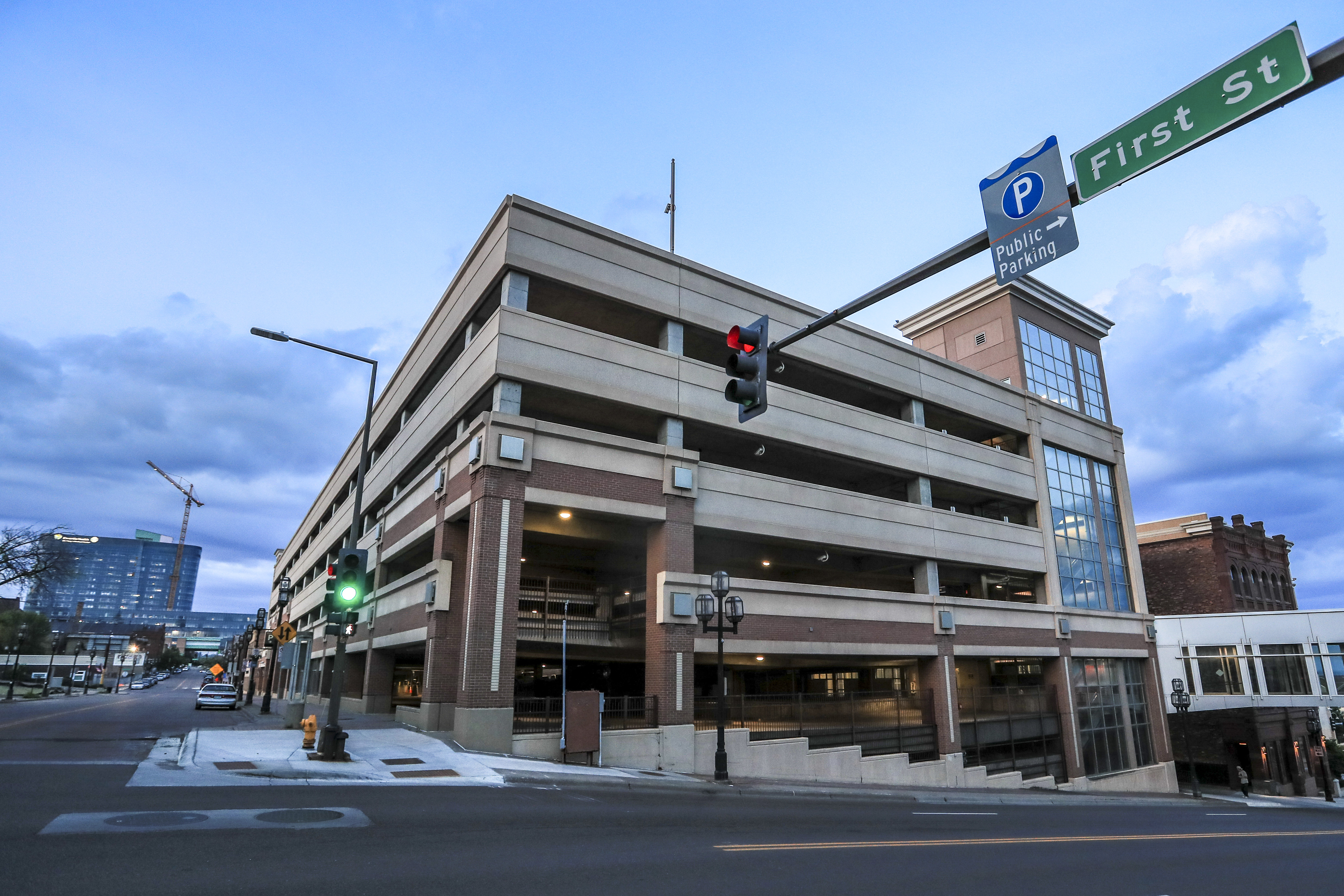 Misbehavior prompts Duluth to consider locking down parking ramps - Vimarsana News