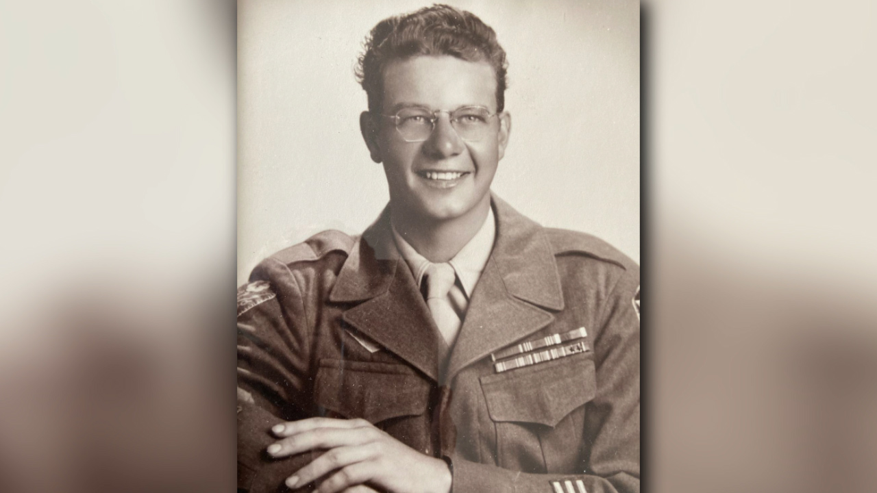 Fargo World War II veteran hero to be honored with flag presentation - Vimarsana News