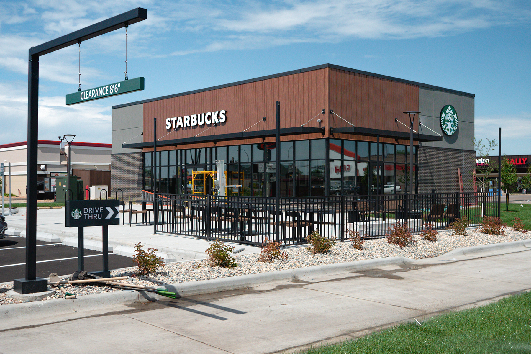 North Moorhead Starbucks to open Aug. 12, Burger Time parent company gobbling up other restaurants, and more - Vimarsana News