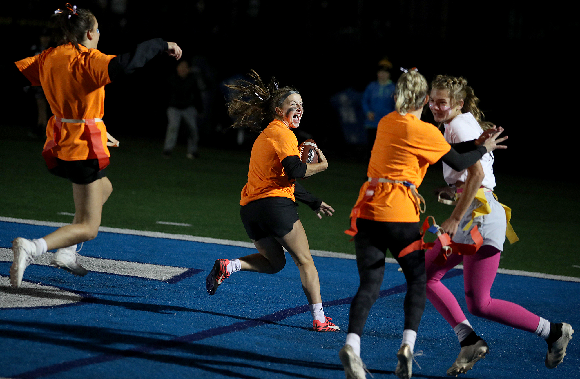 Photos: Spartan seniors edge juniors for powder puff title - Vimarsana News