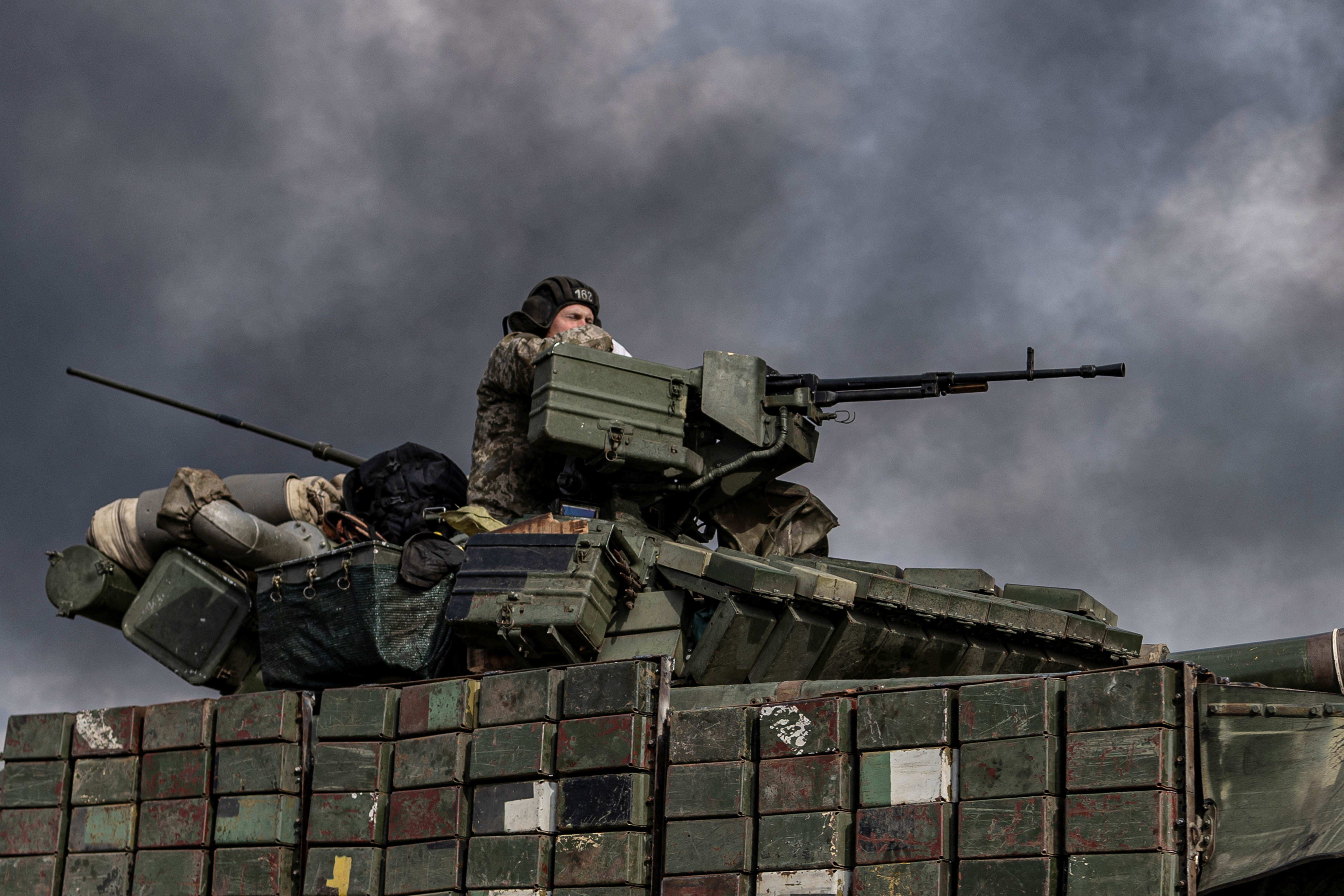 Russia hits Kyiv, Lviv and presses offensive in ruins of Mariupol - Vimarsana News