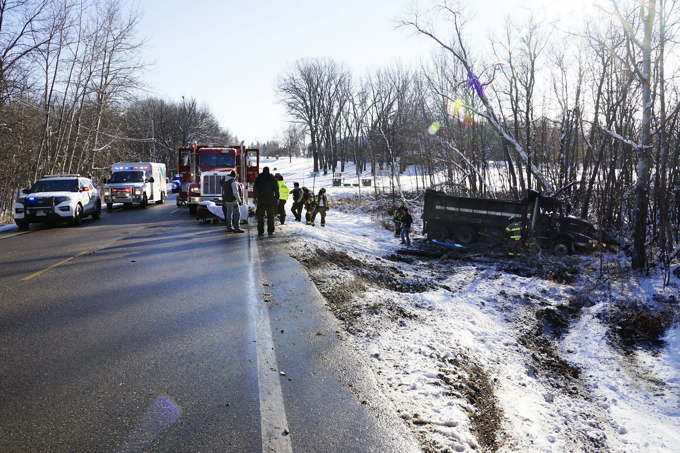 Driver extricated after two-vehicle crash north of Alexandria - Vimarsana News