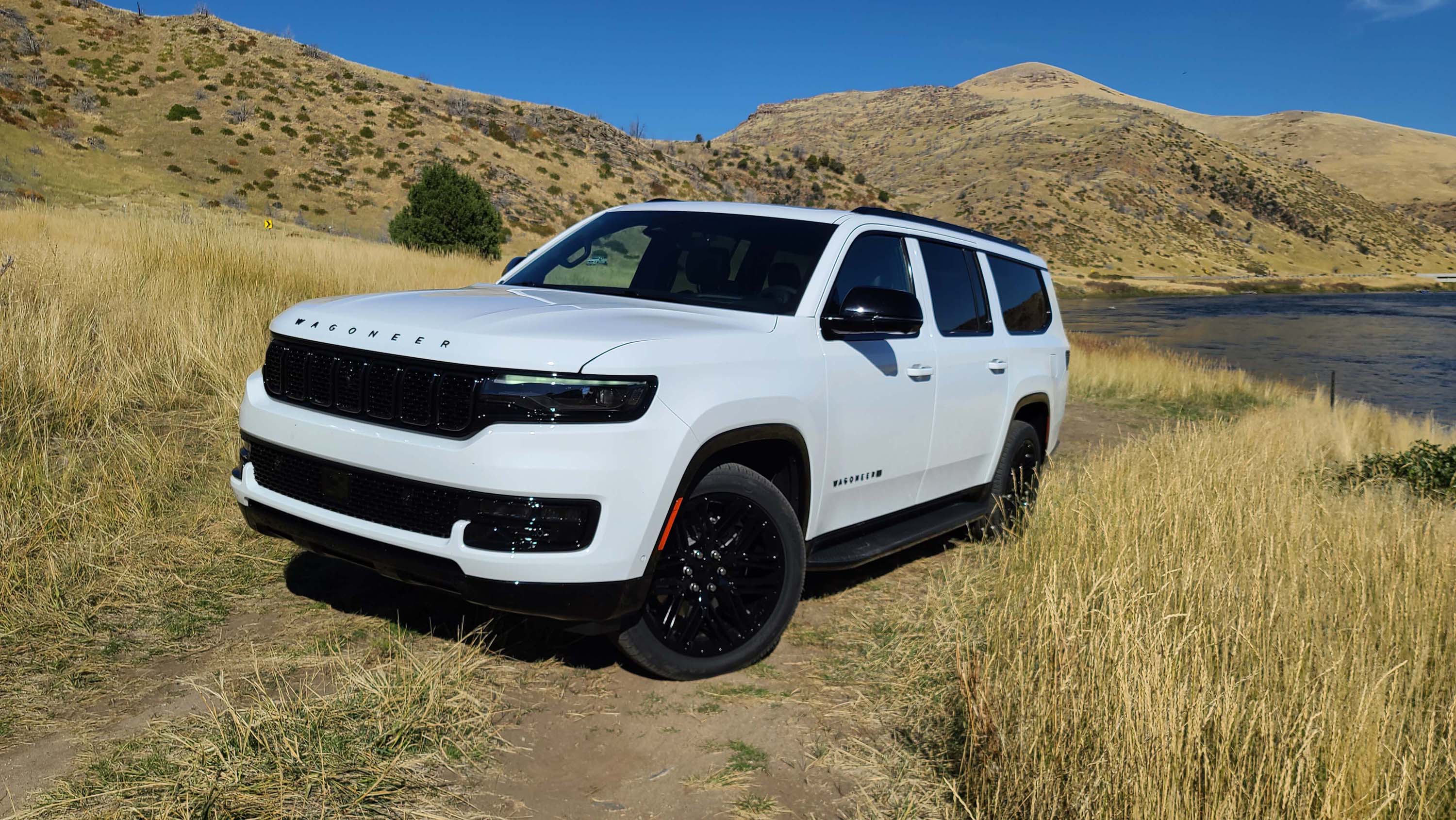 L-yeah. Family-friendly Jeep Wagoneer L explores America's frontier - Vimarsana News